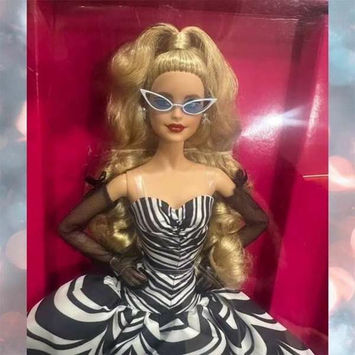 Docka Barbie Signature 65th anniversary-Leksaker och spel, Dockor och tillbehör-Barbie-peaceofhome.se