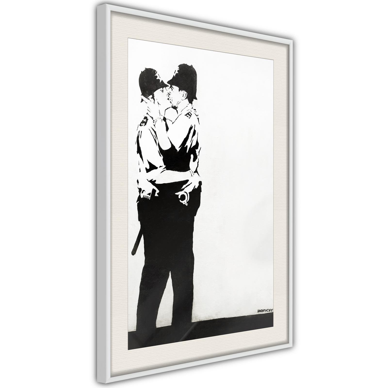 Inramad Poster / Tavla - Banksy: Kissing Coppers II-Poster Inramad-Artgeist-peaceofhome.se
