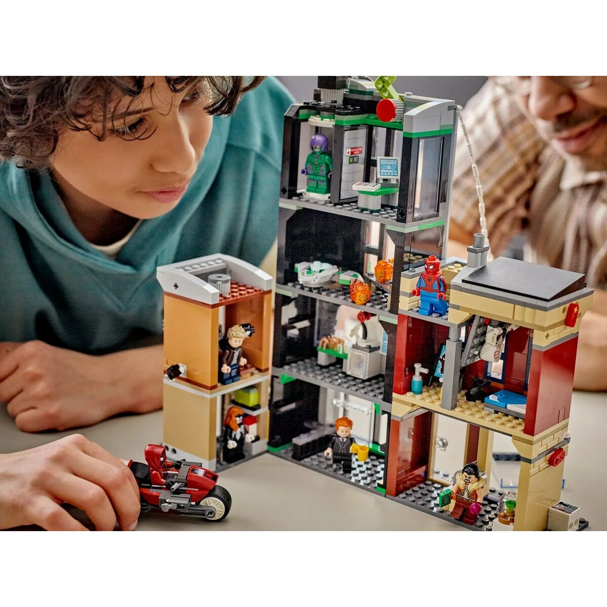 Byggsats Lego 76324 808 Delar-Leksaker och spel-Lego-peaceofhome.se