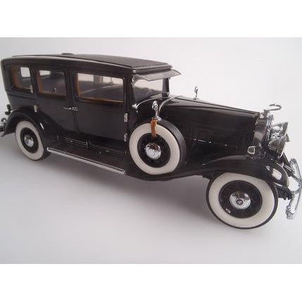 Al Capones Armored Cadillac. The Franklin Mint modell B11XE83-samlarmodeller-Klevrings Sverige-peaceofhome.se