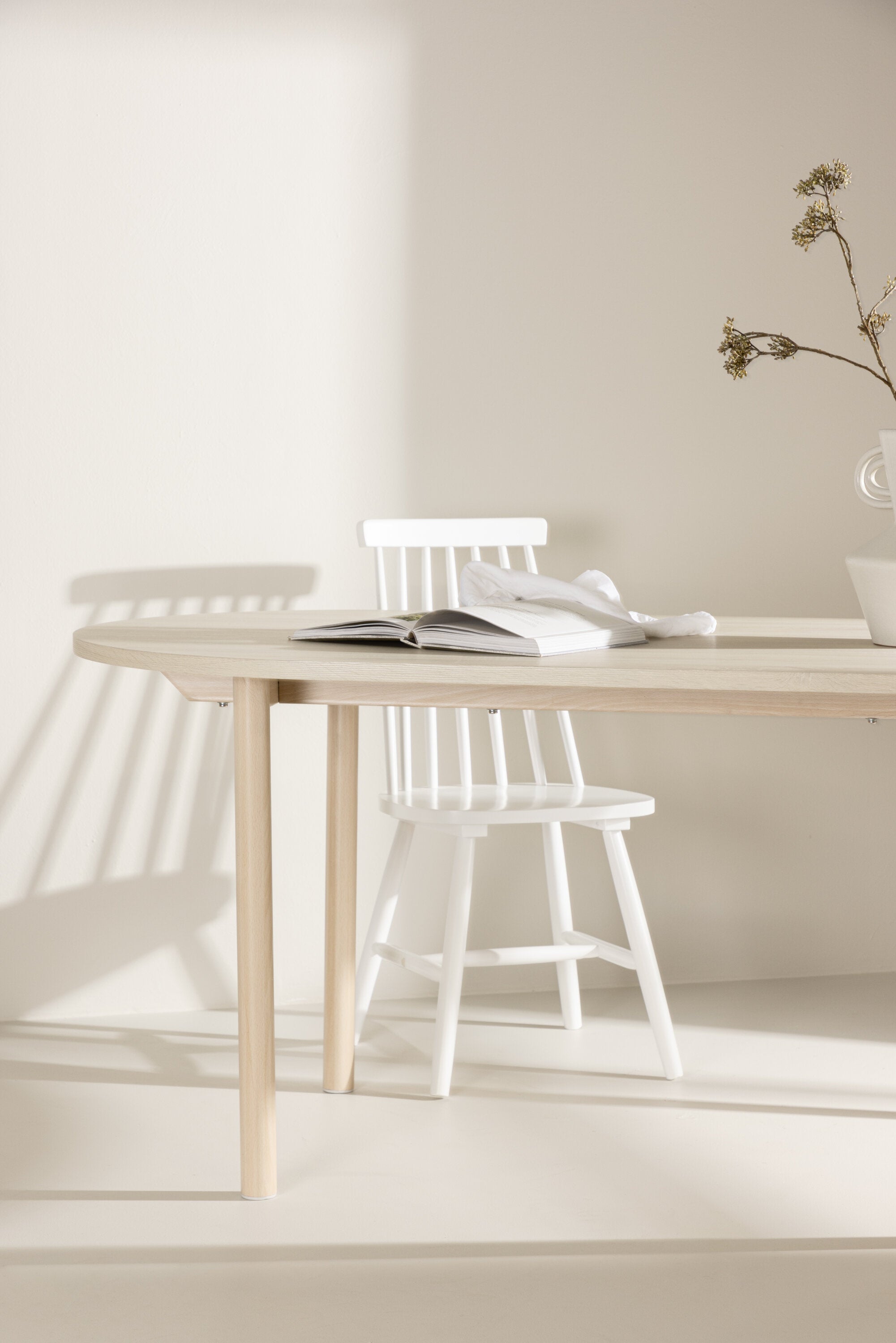 Andy Matbord-Dining Table-Venture Home-peaceofhome.se