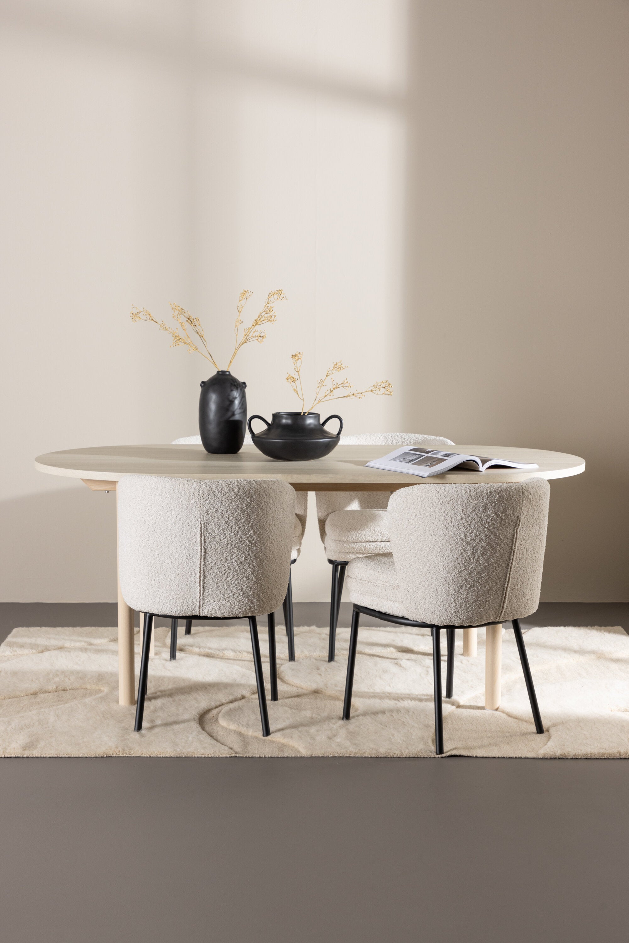 Andy Matbord med Agnes Matstol-GR Dining Set-Venture Home-peaceofhome.se