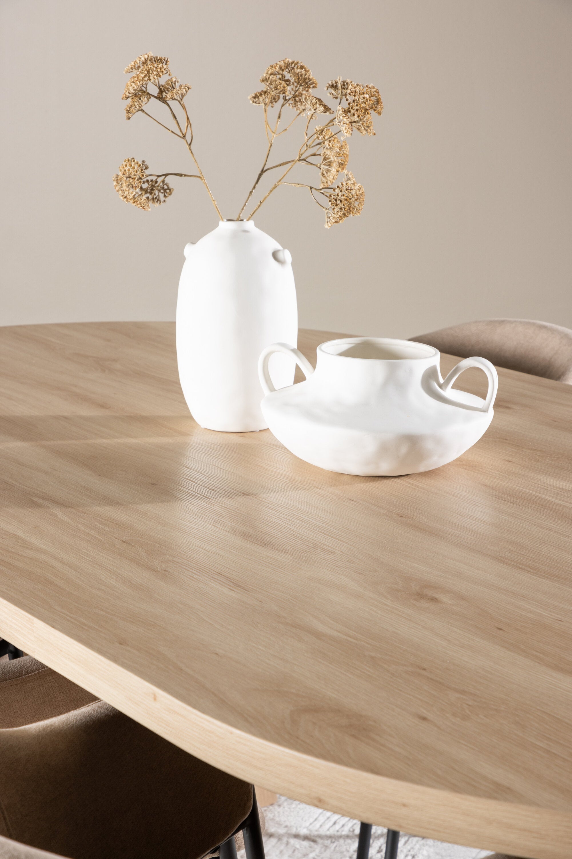 Bootcut Matbord med Evelina Matstol-GR Dining Set-Venture Home-peaceofhome.se