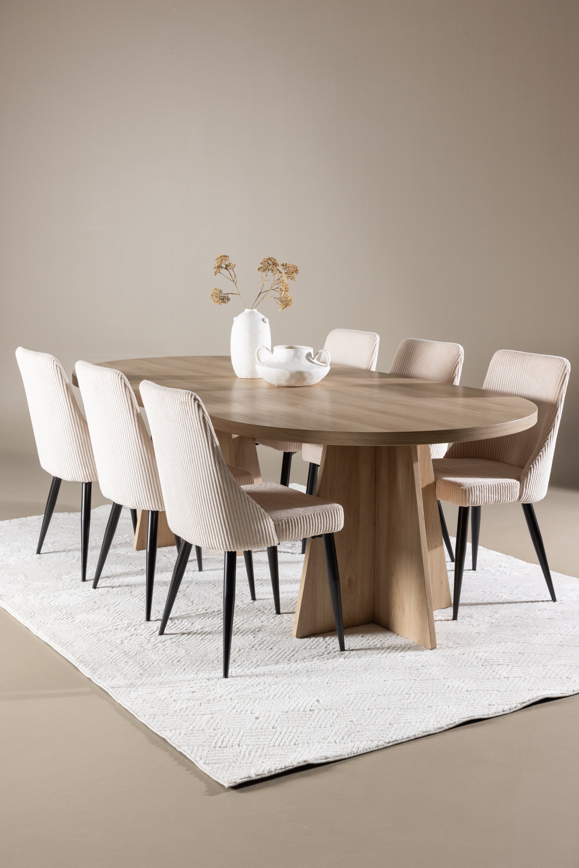 Bootcut Matbord med Leone Matstol-GR Dining Set-Venture Home-peaceofhome.se