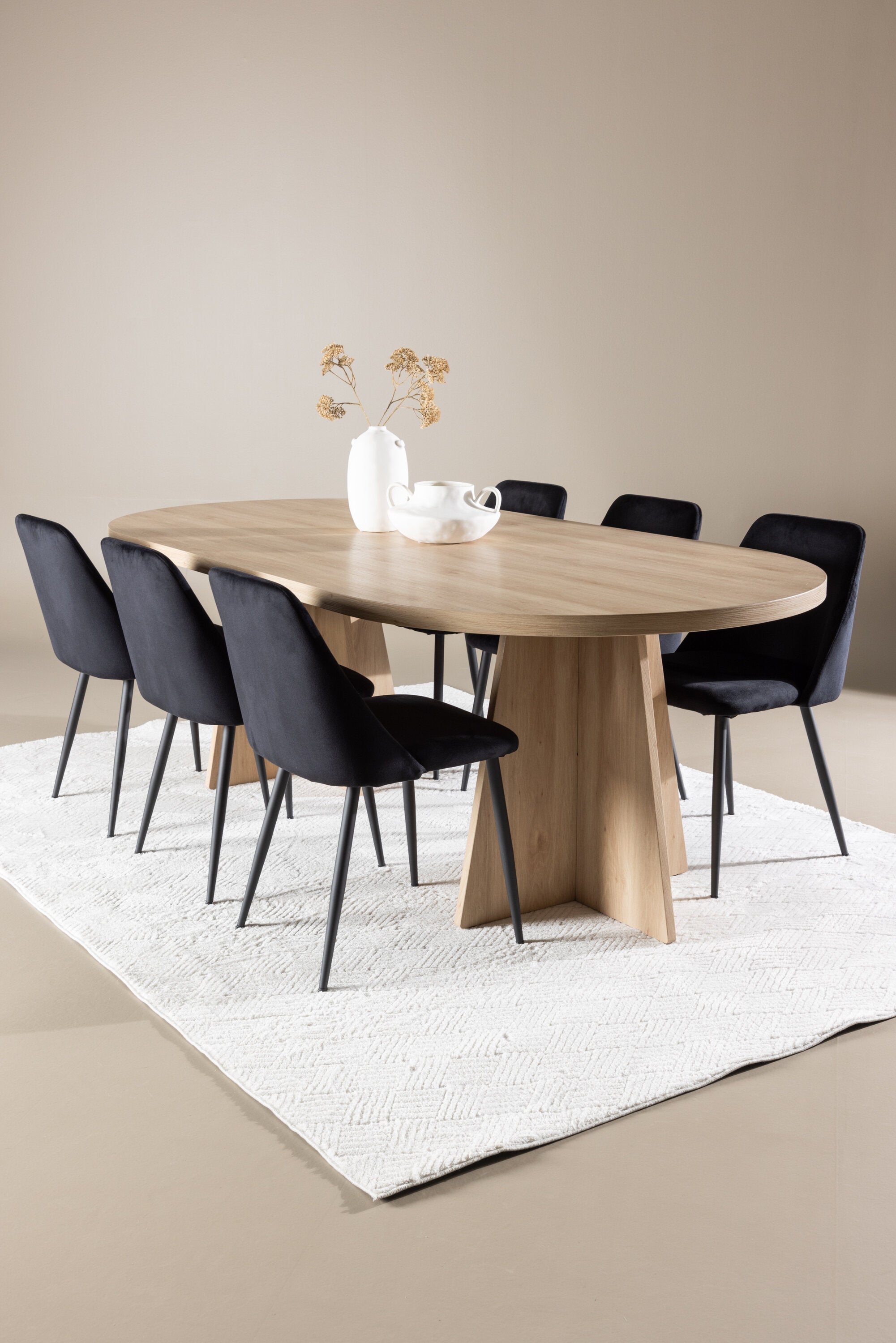 Bootcut Matbord med Night Matstol-GR Dining Set-Venture Home-peaceofhome.se