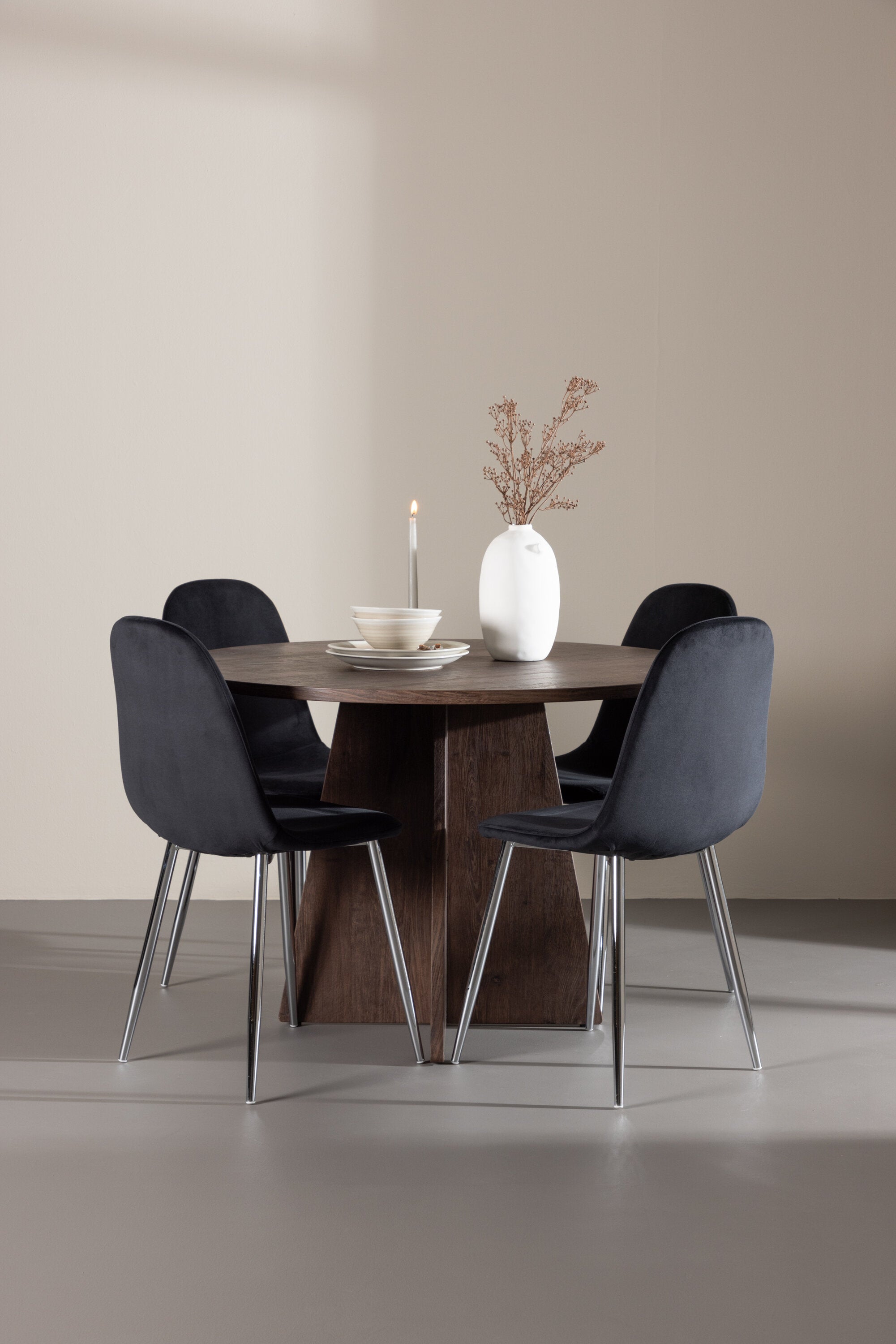 Bootcut Matbord med Polar Matstol-GR Dining Set-Venture Home-peaceofhome.se