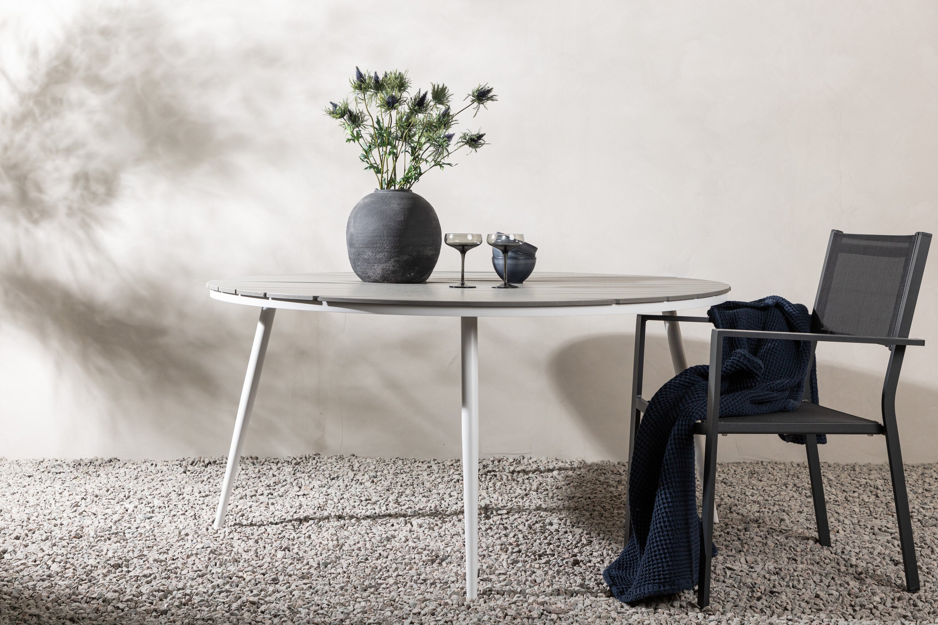 Break Bord-Dining Table-Venture Home-peaceofhome.se