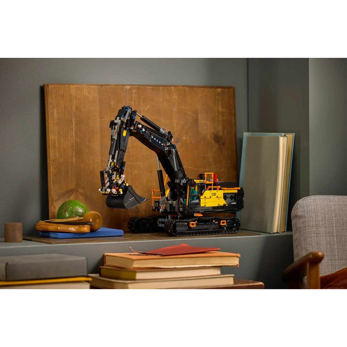 Byggsats Lego TECHNIC 42215 Volvo EC500 Hybrid 2359 Delar-Leksaker och spel-Lego-peaceofhome.se