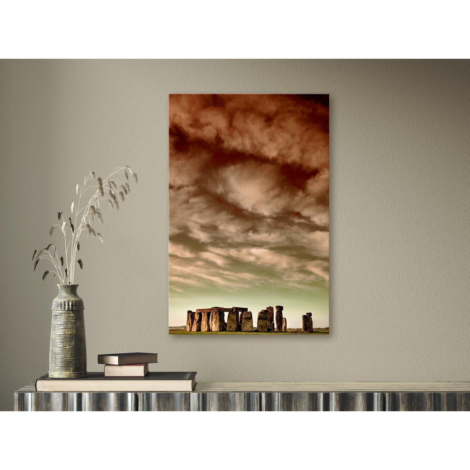 Canvas Tavla - Clouds Over Stonehenge Vertical-Tavlor-Artgeist-peaceofhome.se