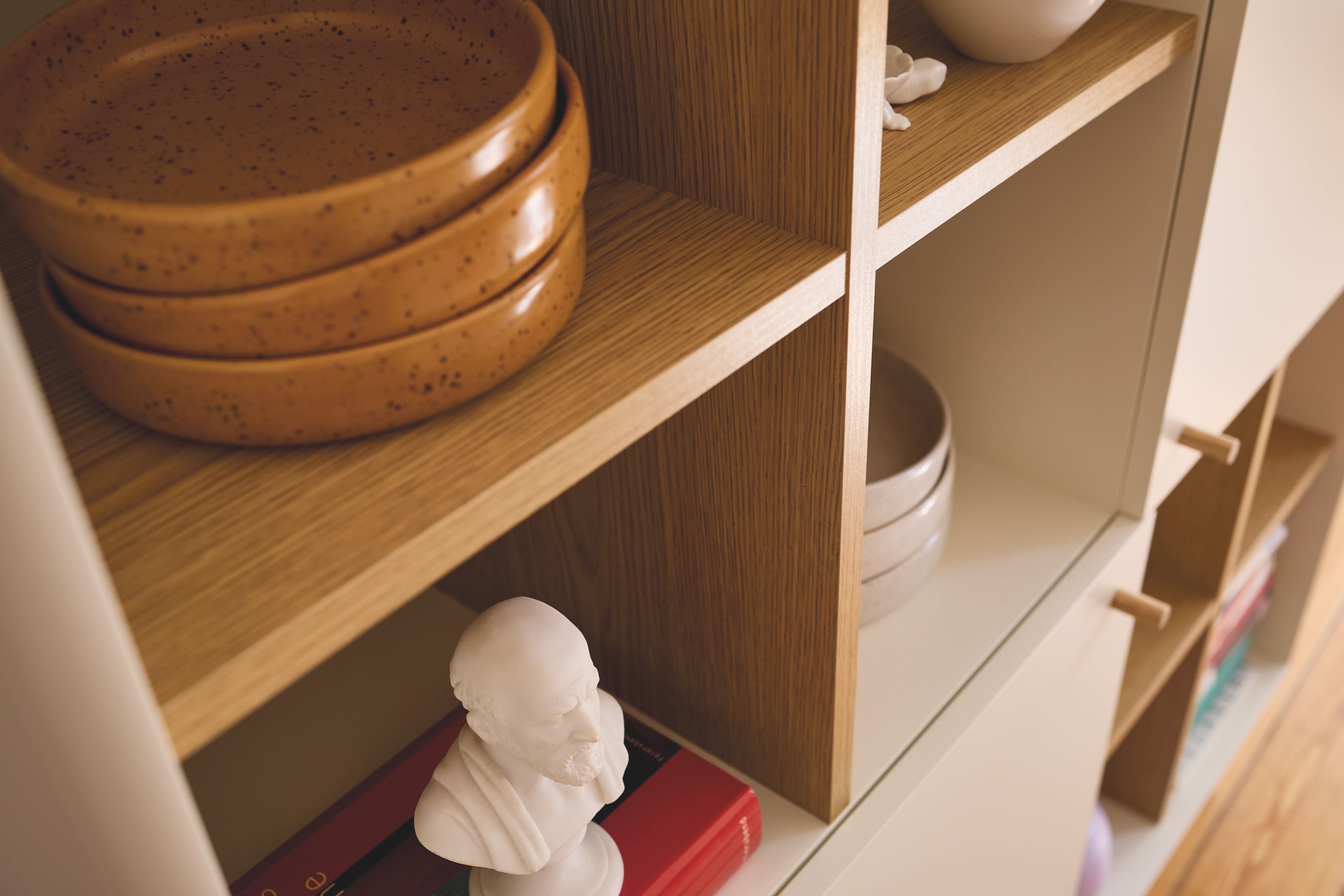 Color Living Högskåp 2 dörrar, 8 fack-Förvaringsmöbler-Tenzo-peaceofhome.se