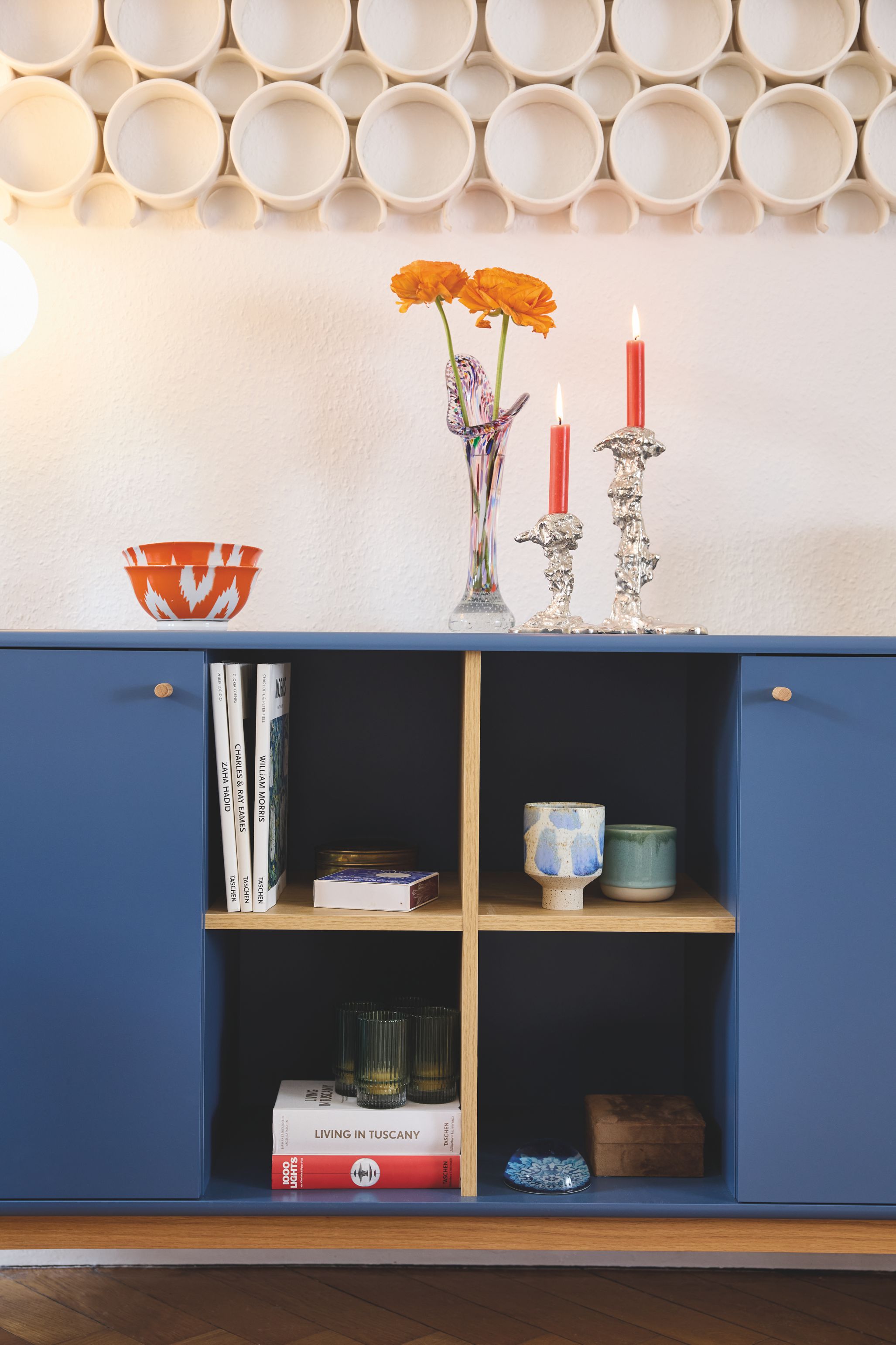 Color Living Sideboard 2 förrar, 4 fack-Förvaringsmöbler-Tenzo-peaceofhome.se