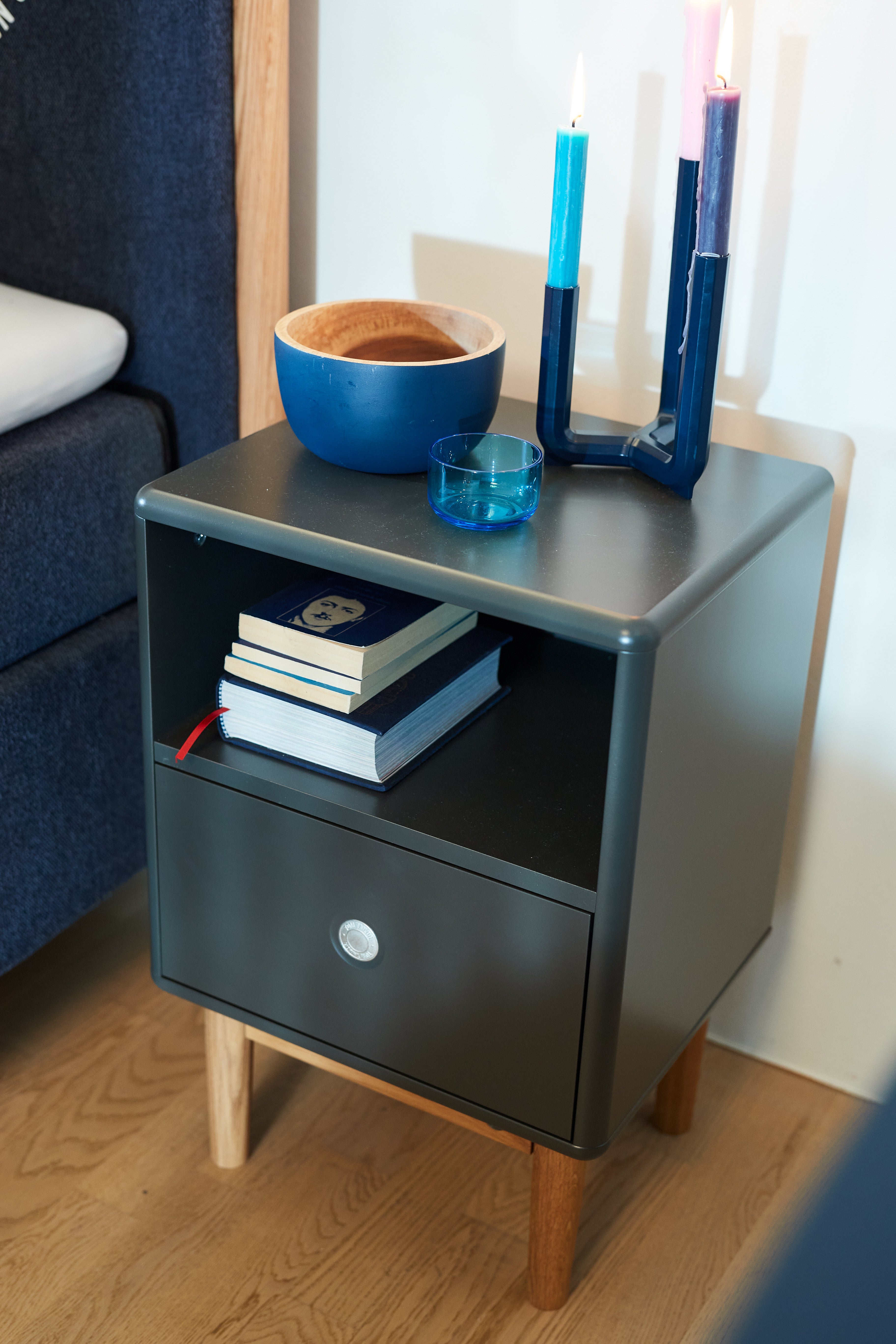 Color Sängbord 1 fack, 1 låda-Sängmöbler-Tenzo-peaceofhome.se