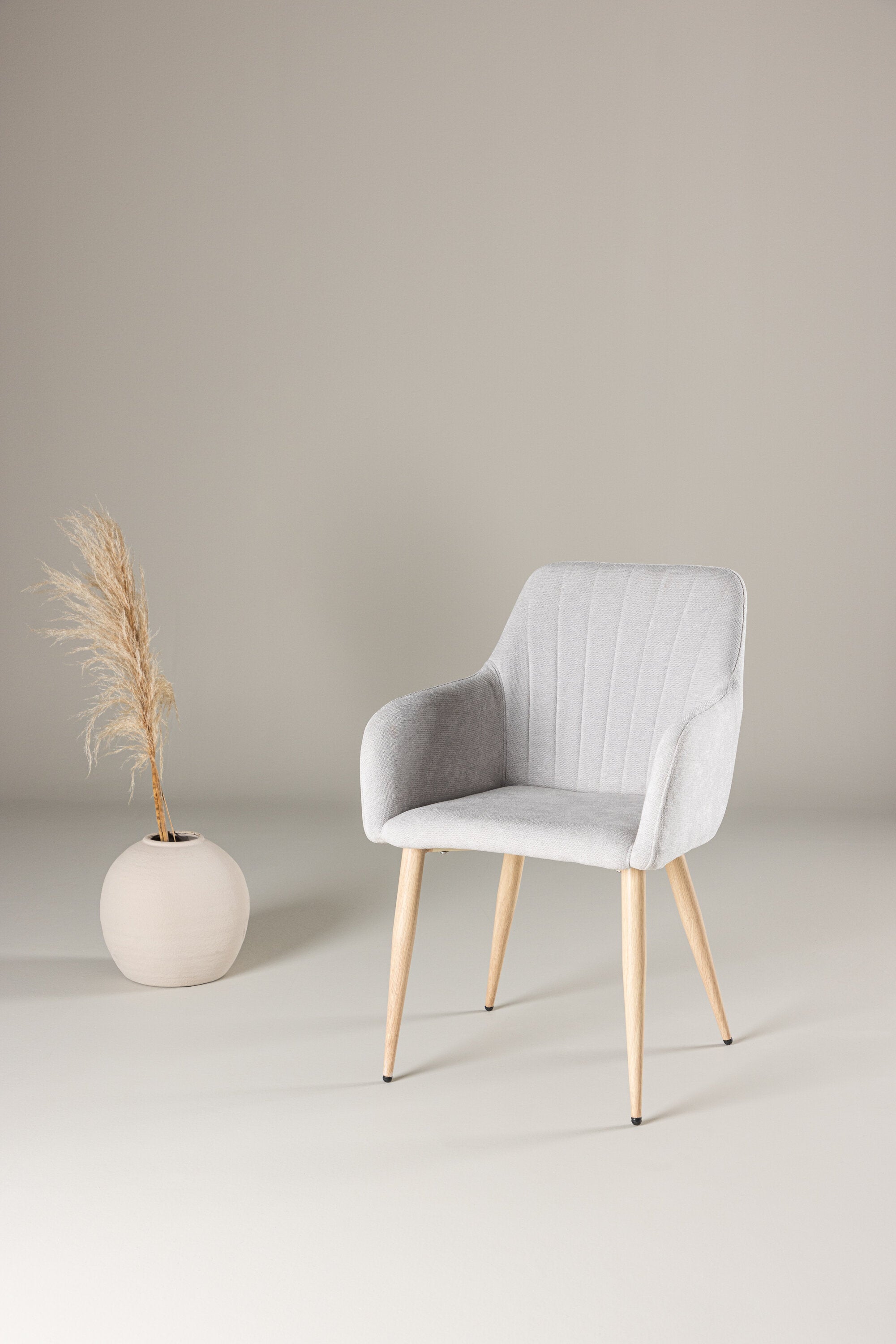 Comfort Matstol-Chair-Venture Home-peaceofhome.se