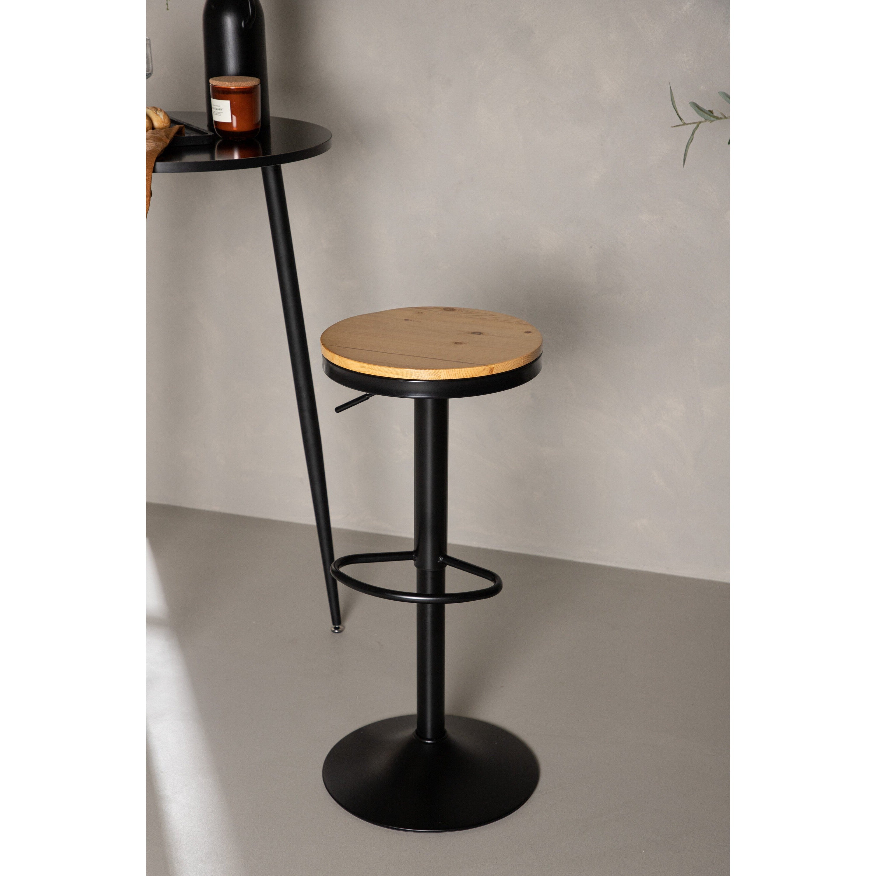 Conway Barstol-Chair-Venture Home-peaceofhome.se