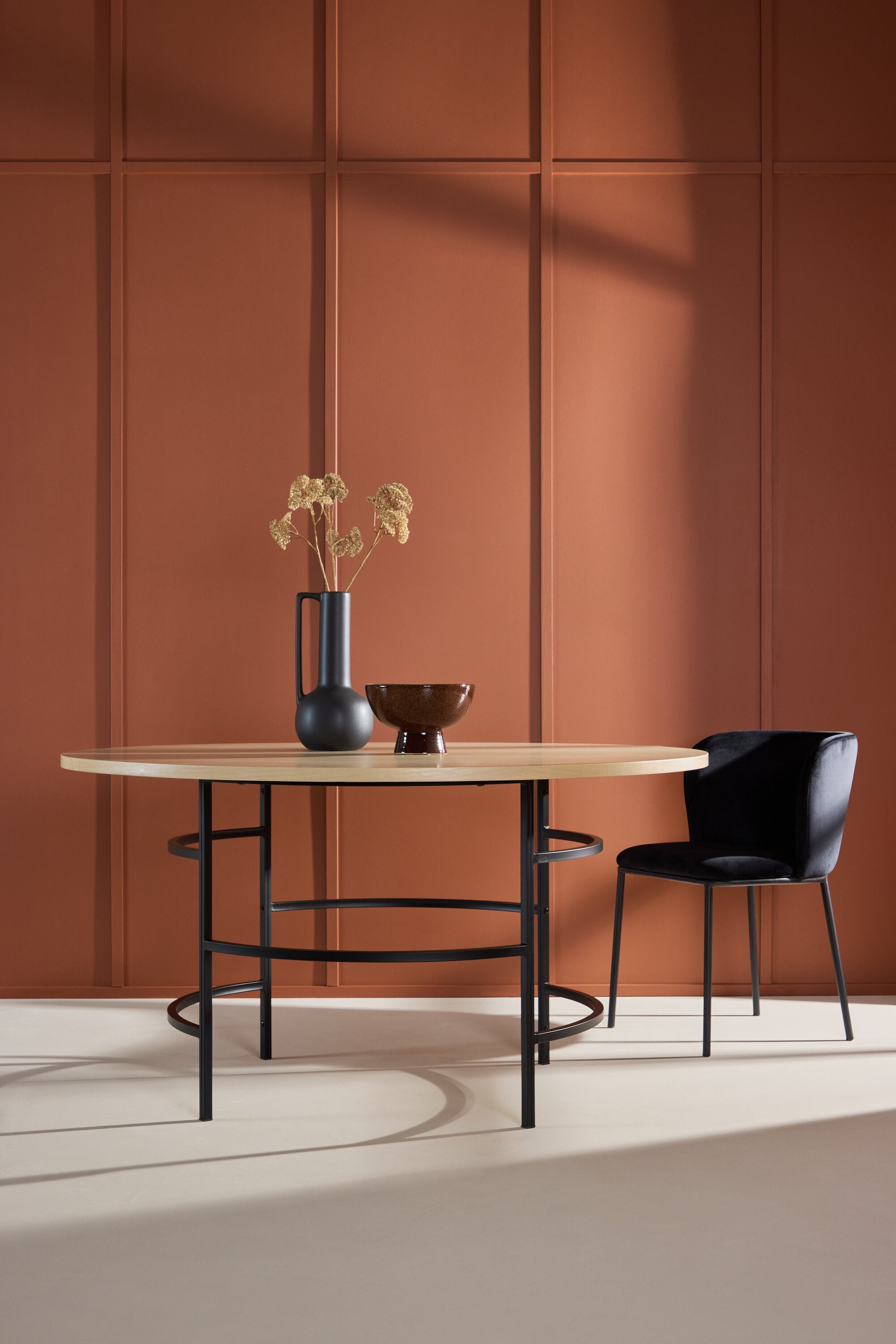 Copenhagen Matbord-Dining Table-Venture Home-peaceofhome.se