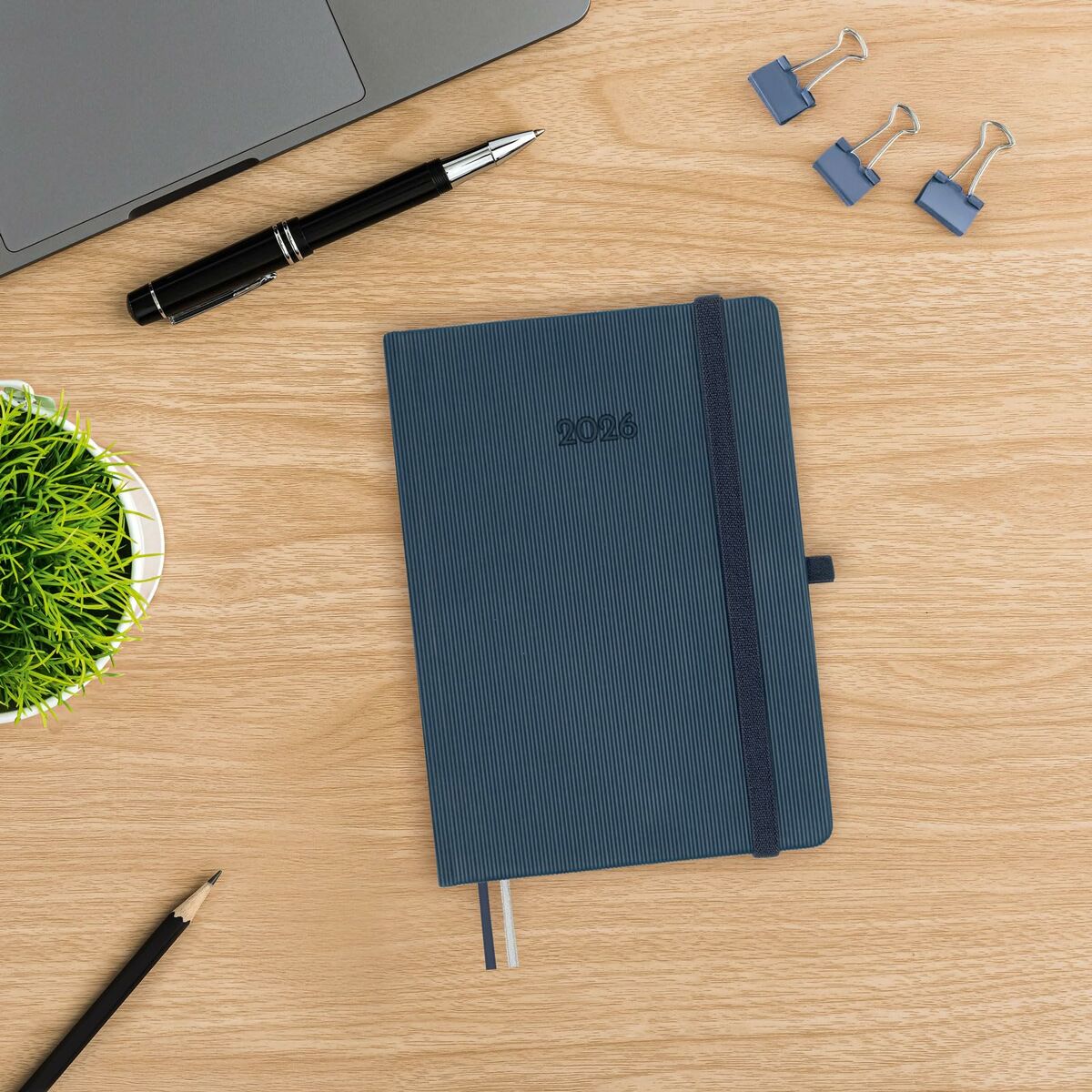Dagbok Finocam MÍNIMAL TEXTURA Blå 11,8 x 16,8 cm 2026-Kontor och Kontorsmaterial, Kalendrar, dagböcker och personliga arrangörer-Finocam-peaceofhome.se