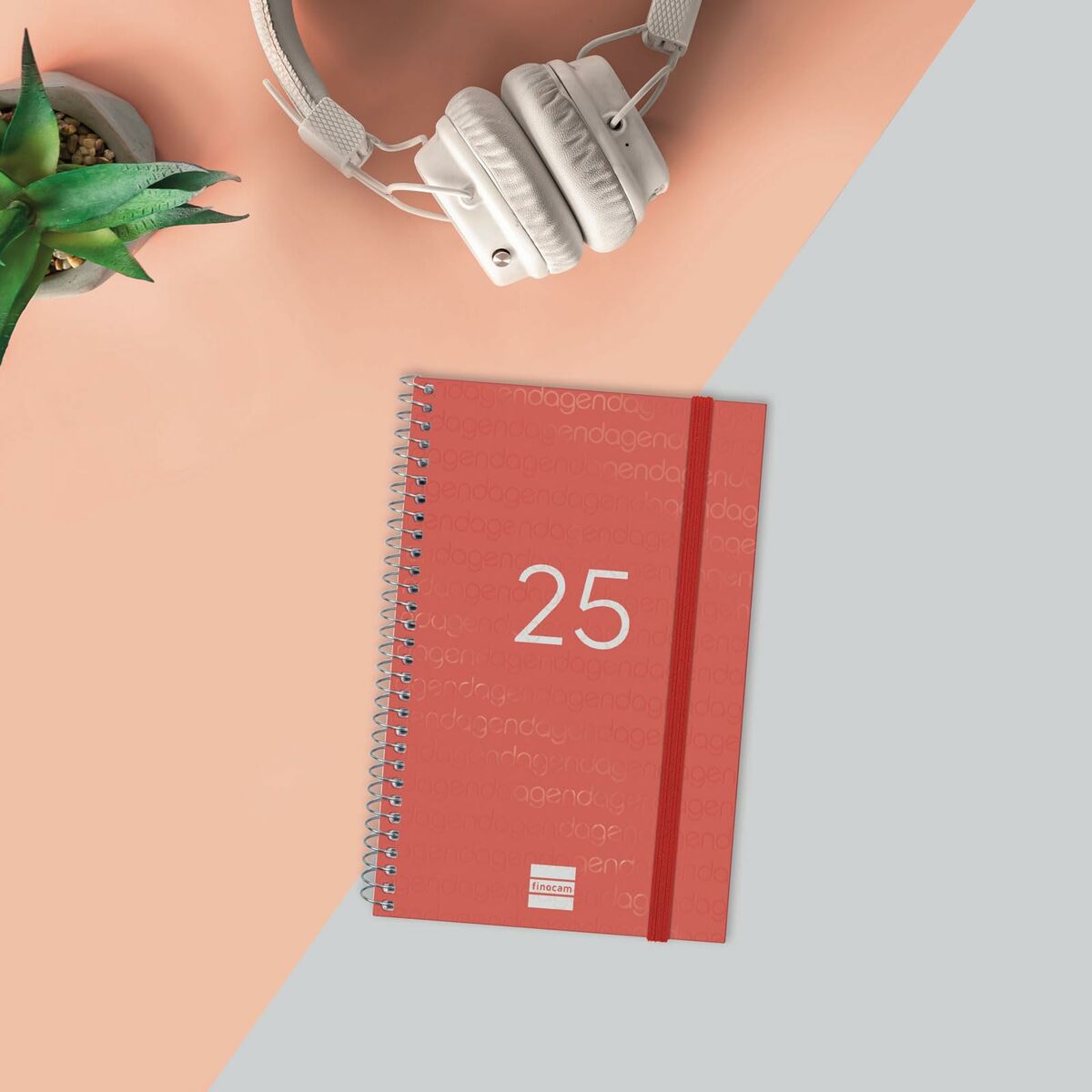 Dagbok Finocam YEAR Röd 11,7 x 18,1 cm 2025-Kontor och Kontorsmaterial, Kalendrar, dagböcker och personliga arrangörer-Finocam-peaceofhome.se