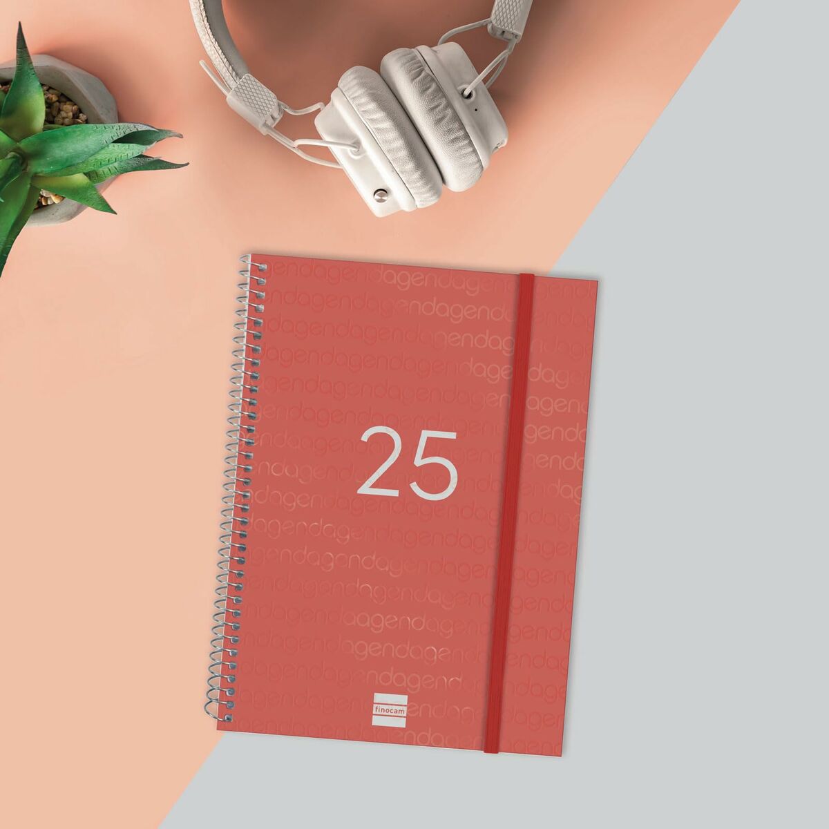 Dagbok Finocam YEAR Röd A5 15,5 x 21,2 cm 2025-Kontor och Kontorsmaterial, Kalendrar, dagböcker och personliga arrangörer-Finocam-peaceofhome.se