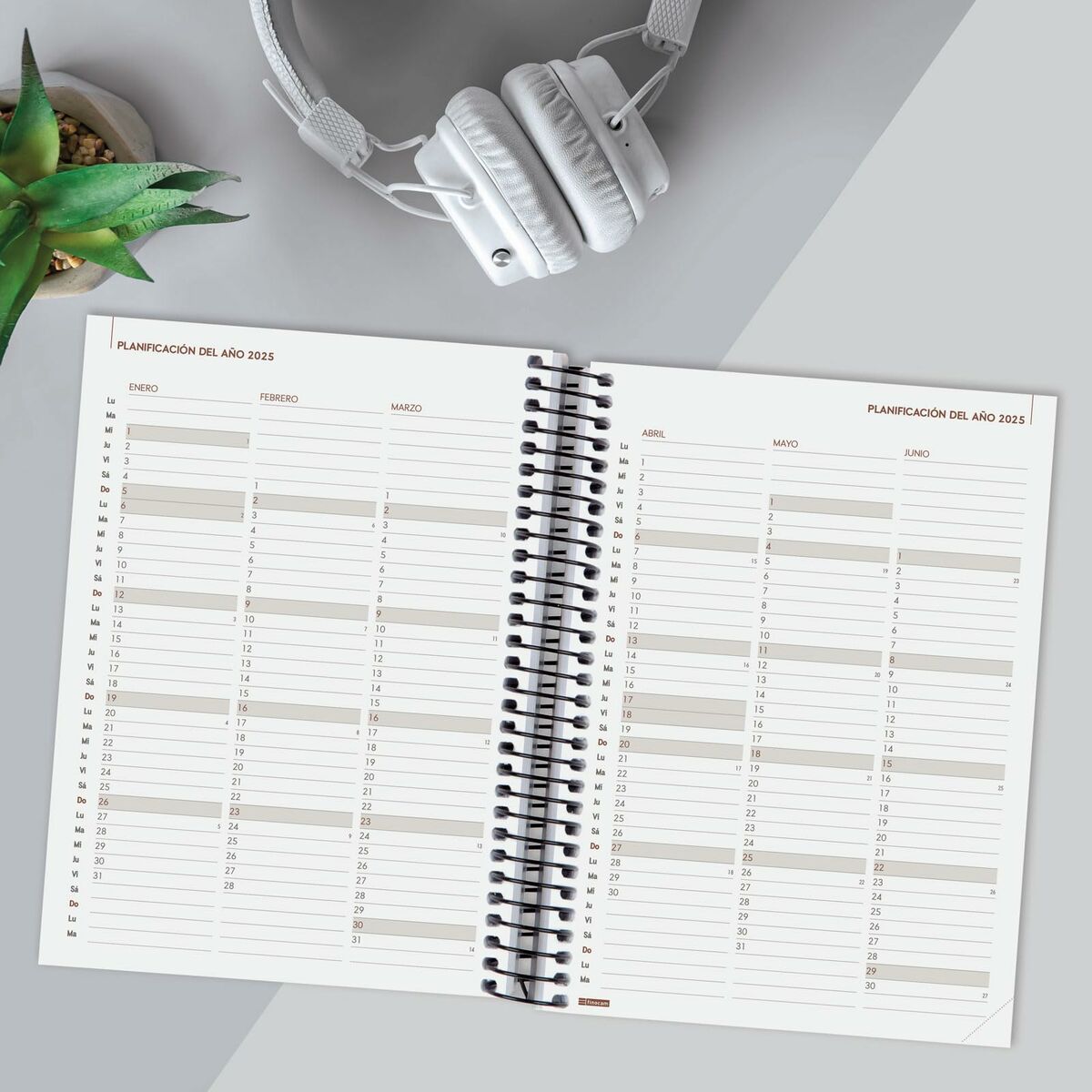 Dagbok Finocam YEAR Svart A5 15,5 x 21,2 cm 2025-Kontor och Kontorsmaterial, Kalendrar, dagböcker och personliga arrangörer-Finocam-peaceofhome.se