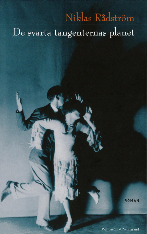 De svarta tangenternas planet – E-bok – Laddas ner-Digitala böcker-Axiell-peaceofhome.se