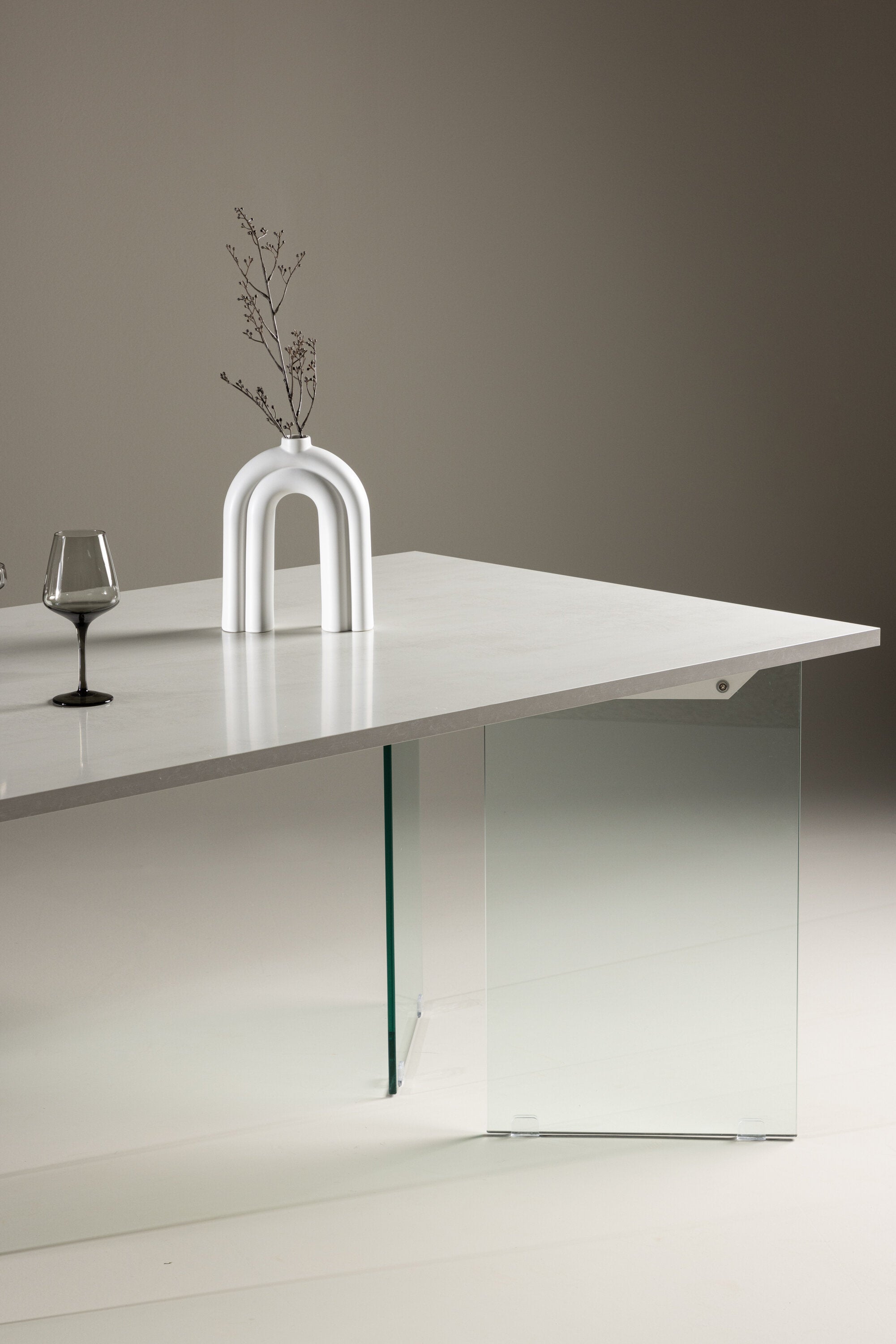 Ester Matbord-Dining Table-Venture Home-peaceofhome.se