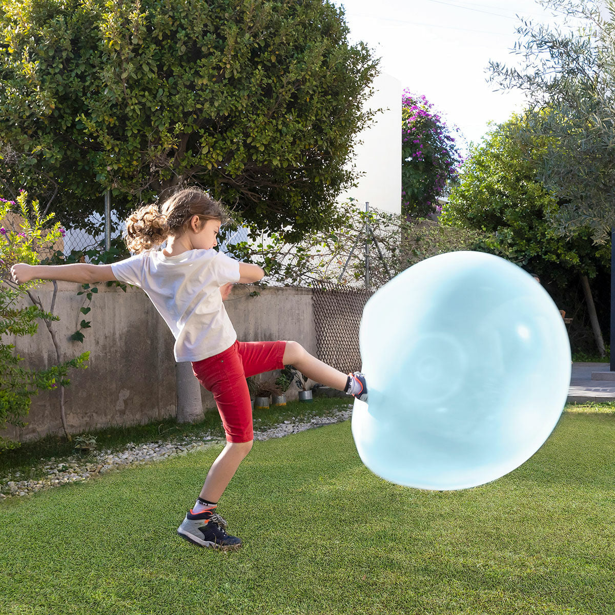 Gigantisk uppblåsbar bubbla Bagge InnovaGoods-Leksaker och spel, Sport och utomhus-InnovaGoods-peaceofhome.se
