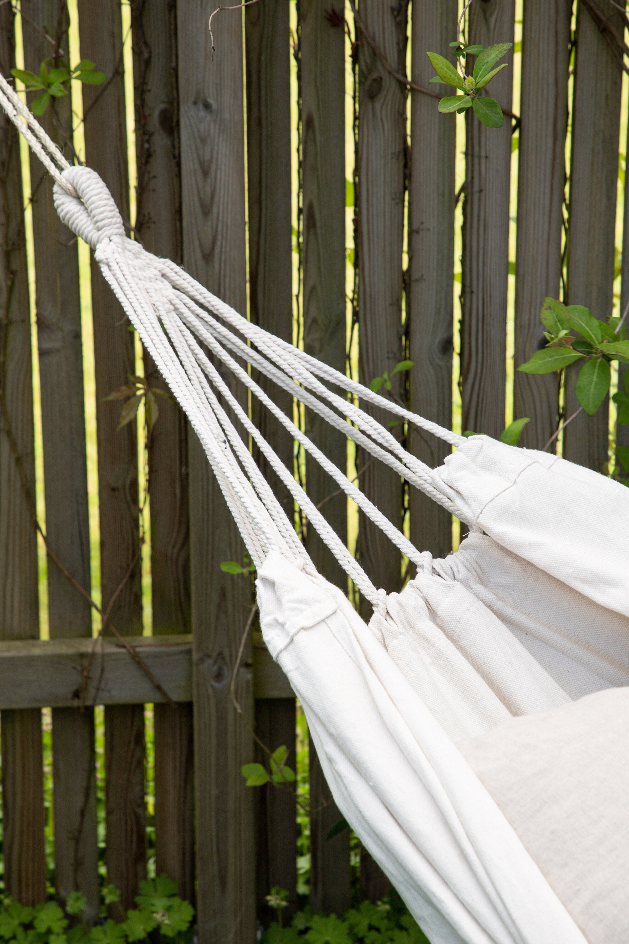 Hedvig Hammock-Relaxing-Venture Home-peaceofhome.se