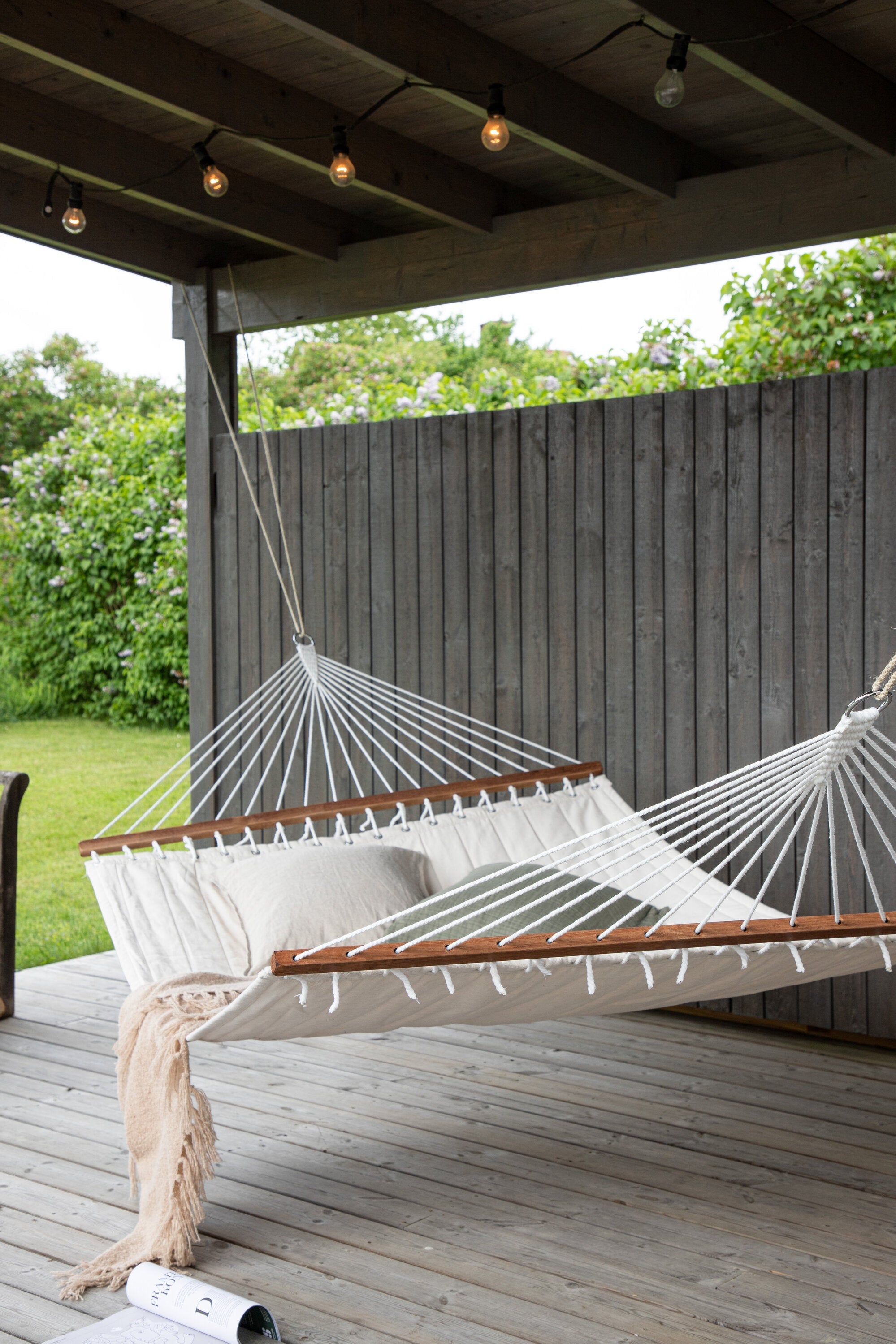 Hedvig Hammock-Relaxing-Venture Home-peaceofhome.se