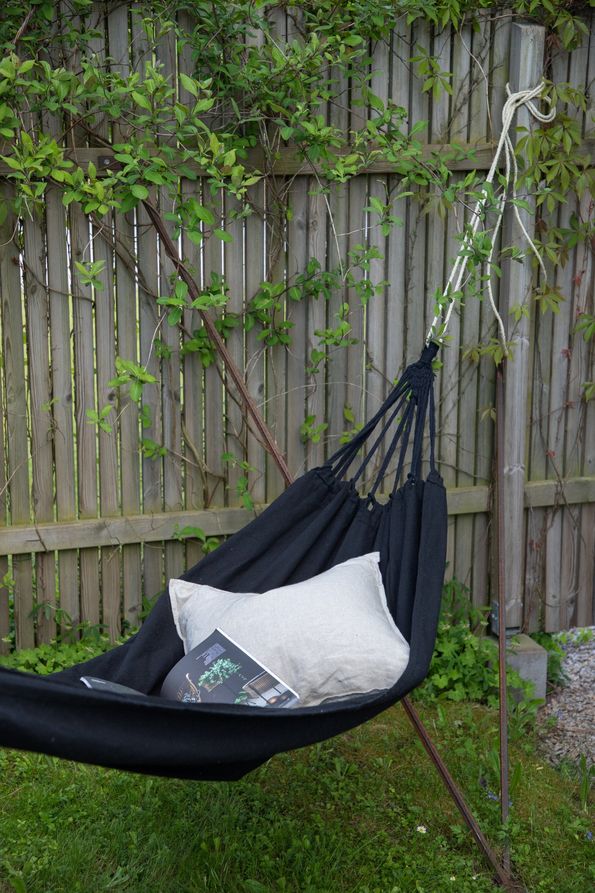 Hedvig Hammock-Relaxing-Venture Home-peaceofhome.se