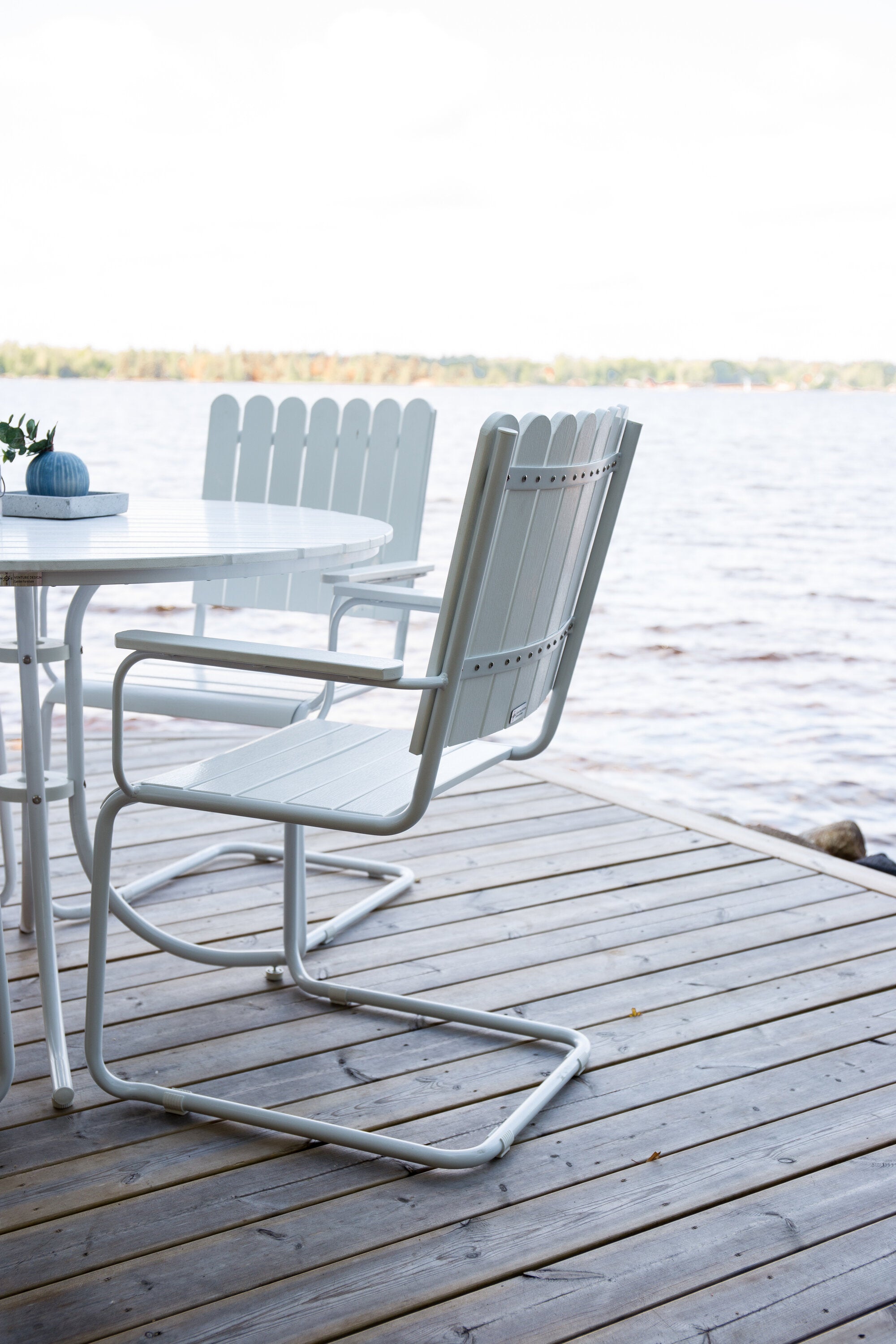 Holmsund Matgrupp-Table Set-Venture Home-peaceofhome.se