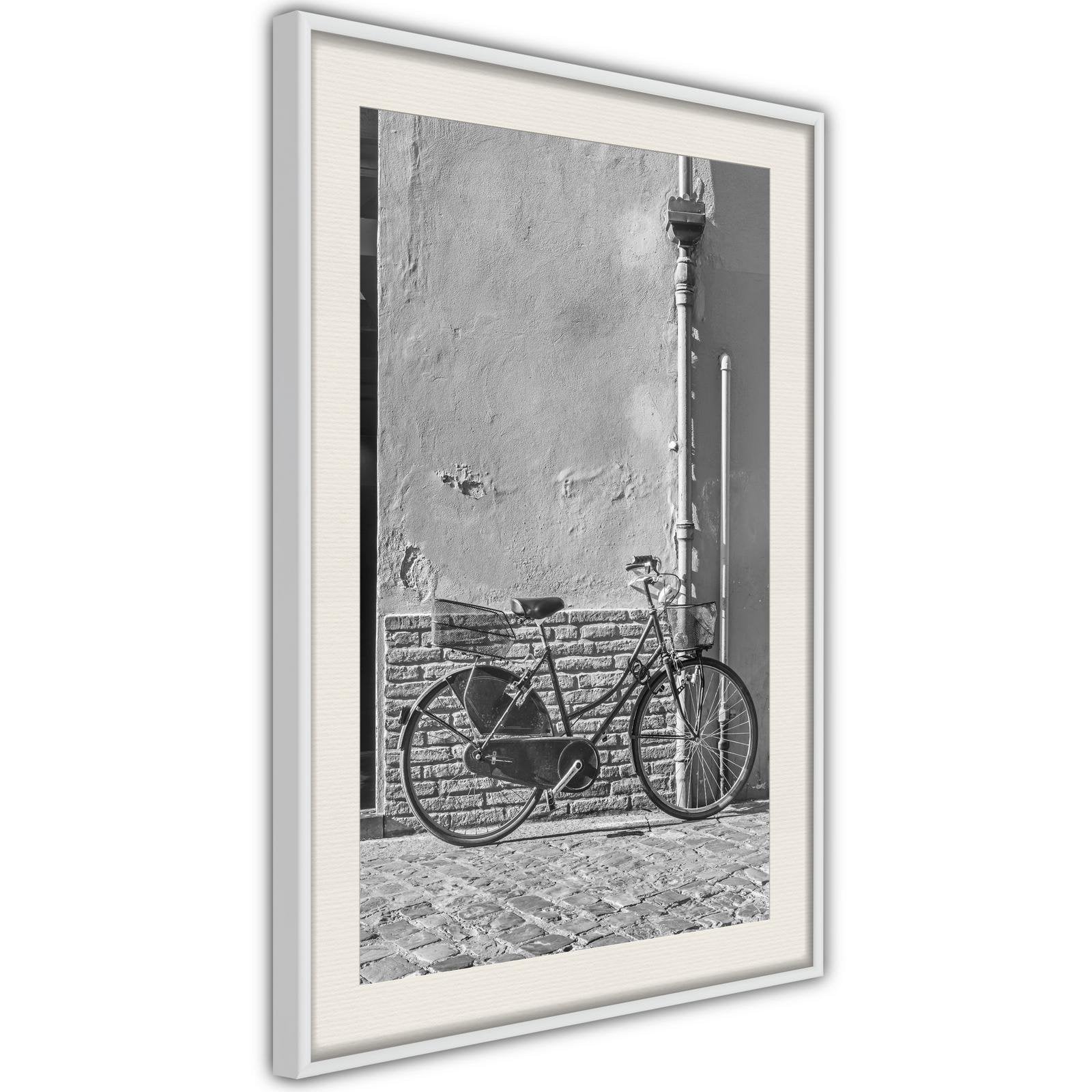 Inramad Poster / Tavla - Bicycle with Black Tires-Poster Inramad-Artgeist-peaceofhome.se