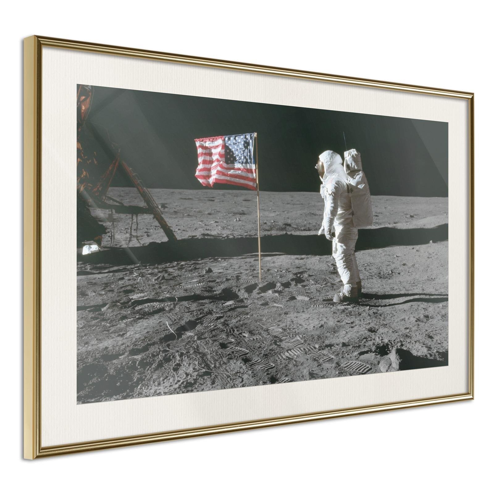 Inramad Poster / Tavla - Flag on the Moon-Poster Inramad-Artgeist-peaceofhome.se