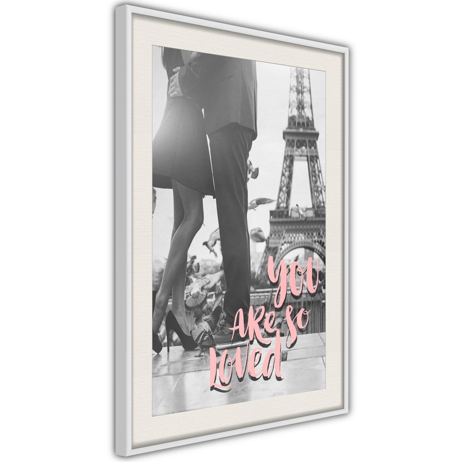 Inramad Poster / Tavla - Love in Paris-Poster Inramad-Artgeist-peaceofhome.se