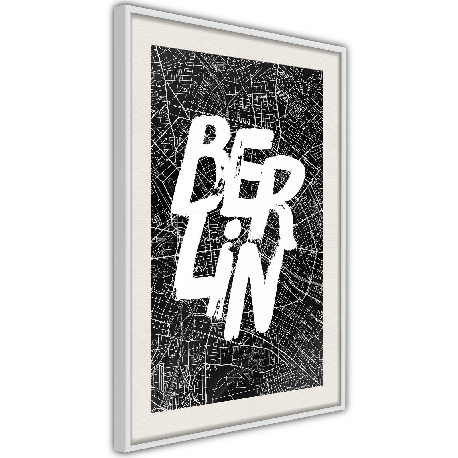 Inramad Poster / Tavla - Negative Berlin [Poster]-Poster Inramad-Artgeist-peaceofhome.se