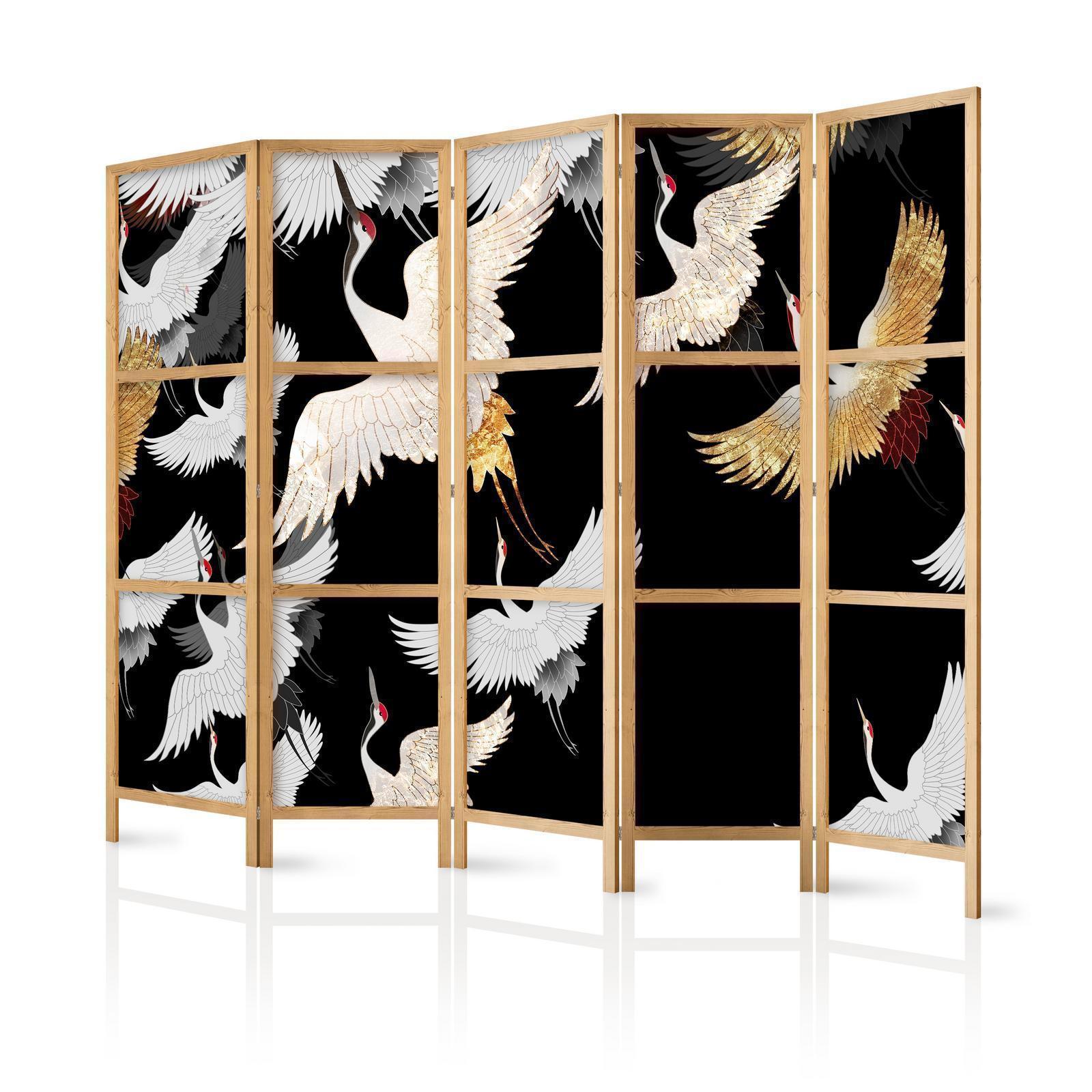 Japansk rumsavdelare - Cranes at Night - Golden-White Birds Flying Away on a Black Background-Japanska rumsavdelare-Artgeist-peaceofhome.se