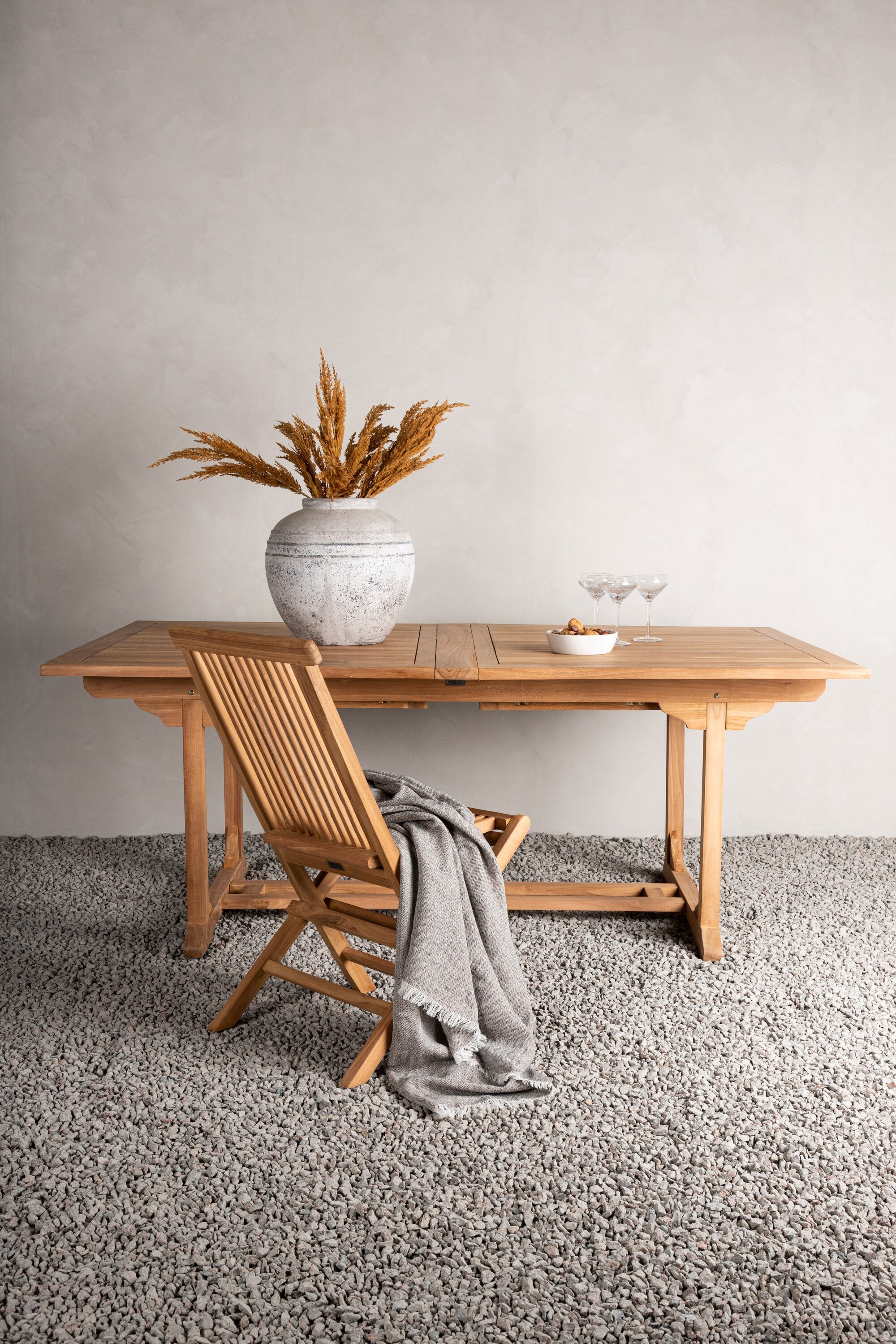 Kenya Matbord-Dining Table-Venture Home-peaceofhome.se