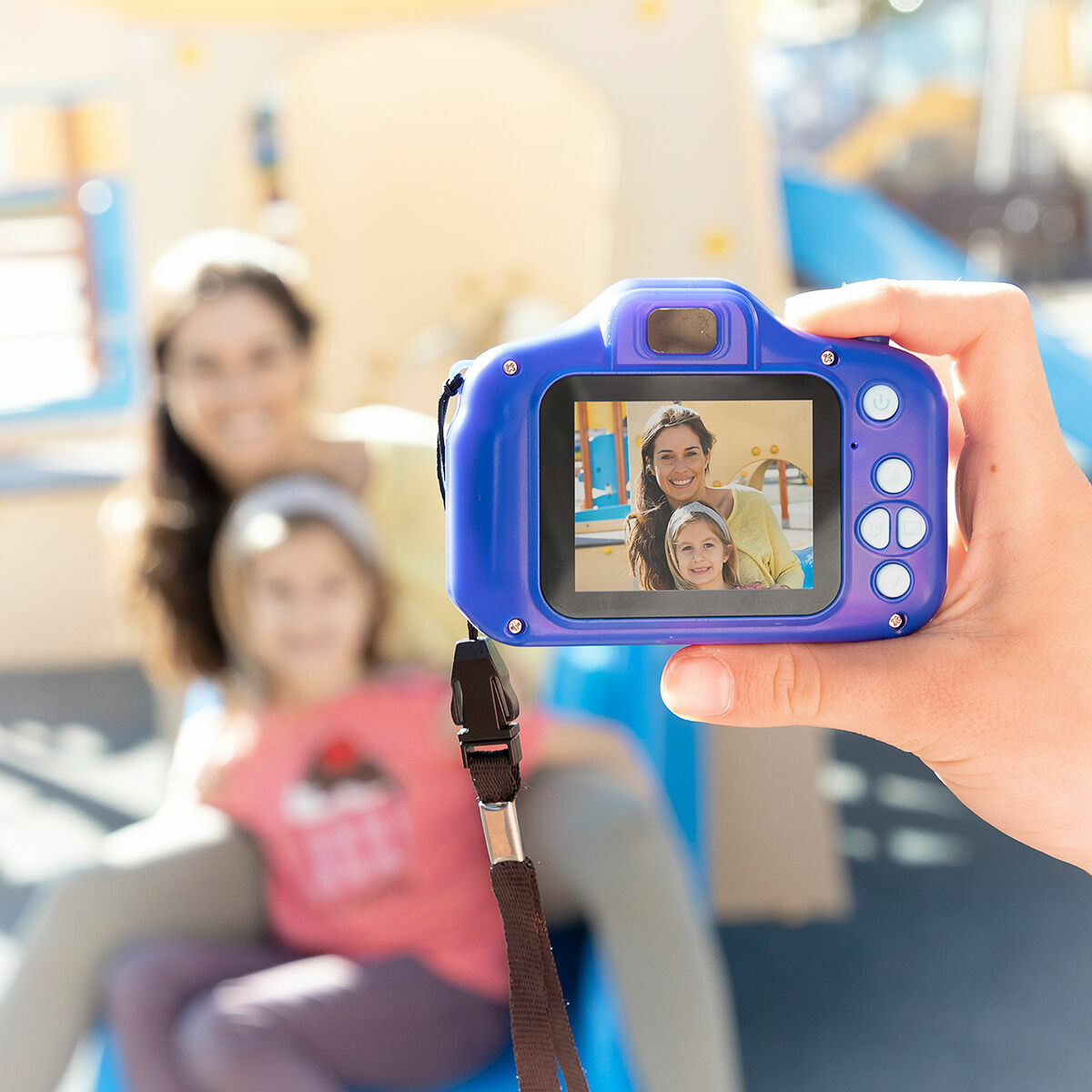 Laddningsbar Digital Barnkamera med Spel Kiddak InnovaGoods