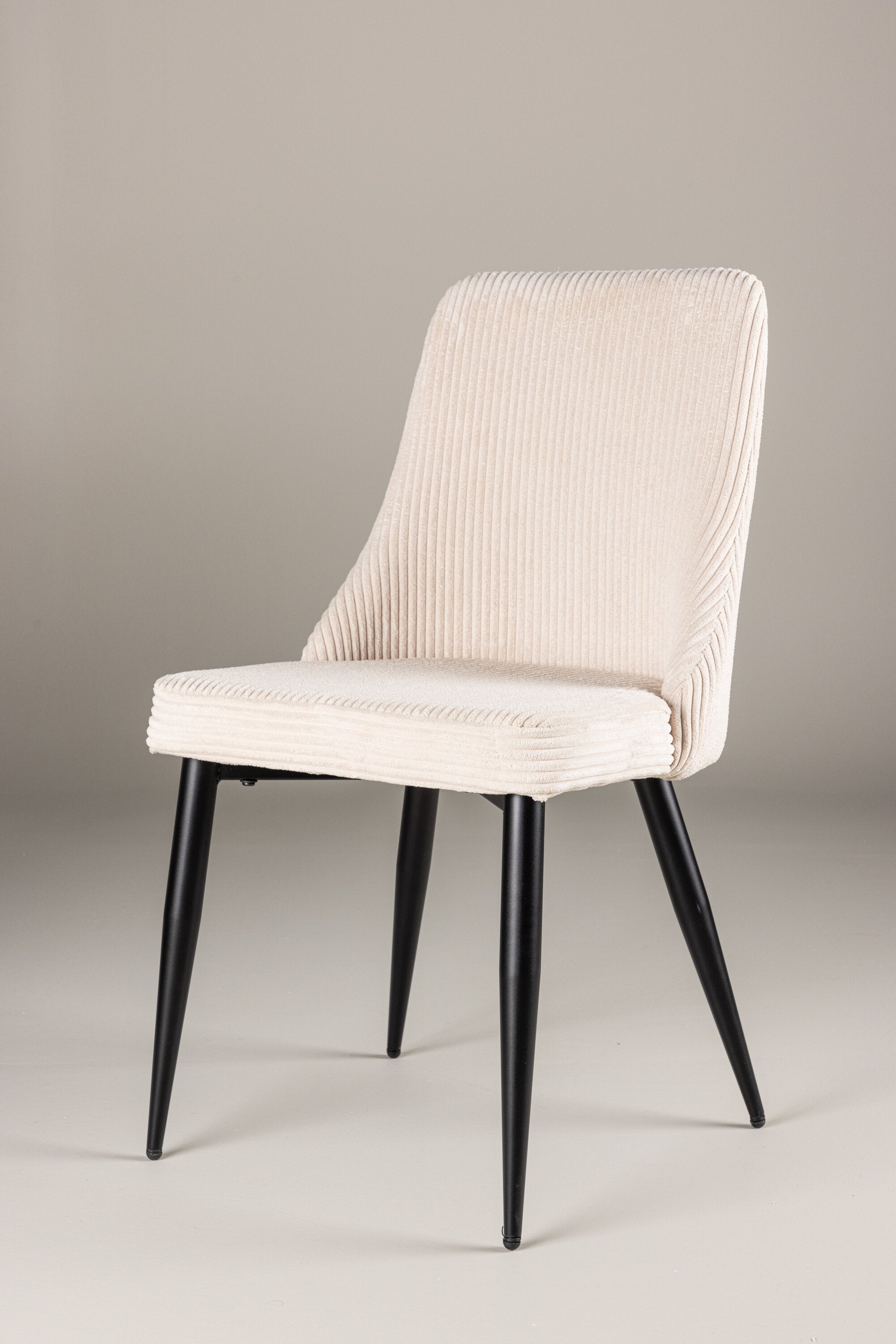 Leone Matstol-Chair-Venture Home-peaceofhome.se