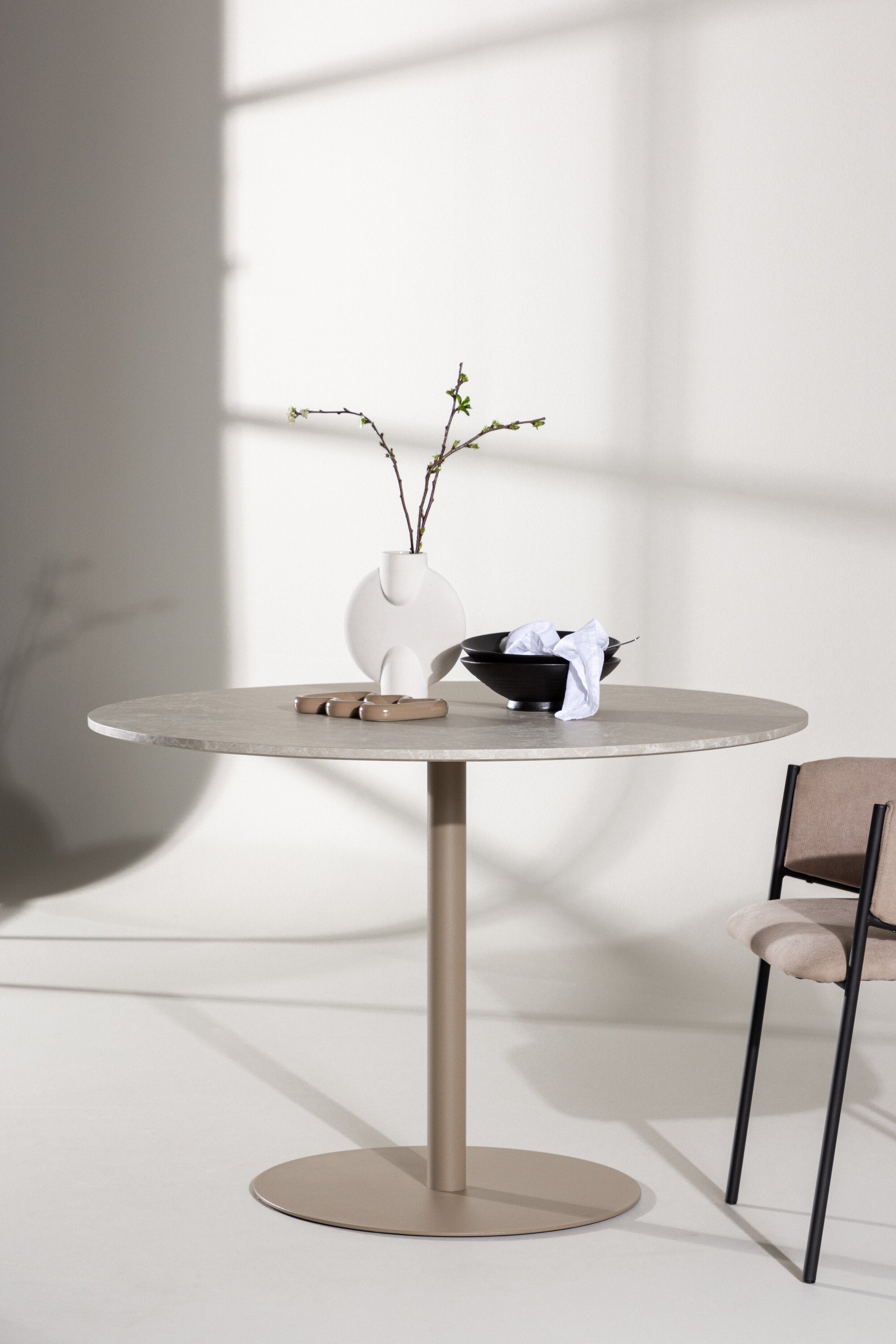 Lycke Matbord-Dining Table-Venture Home-peaceofhome.se