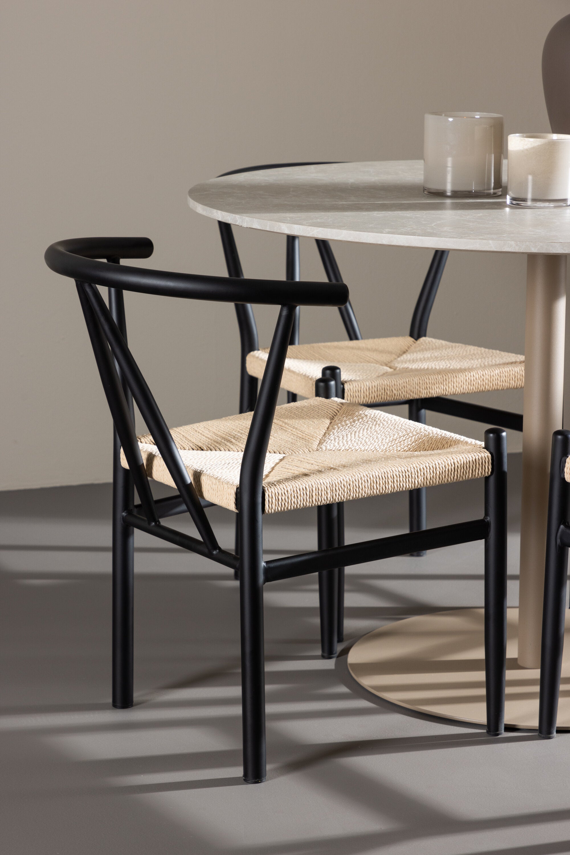 Lycke Matbord med Alfons Matstol-GR Dining Set-Venture Home-peaceofhome.se