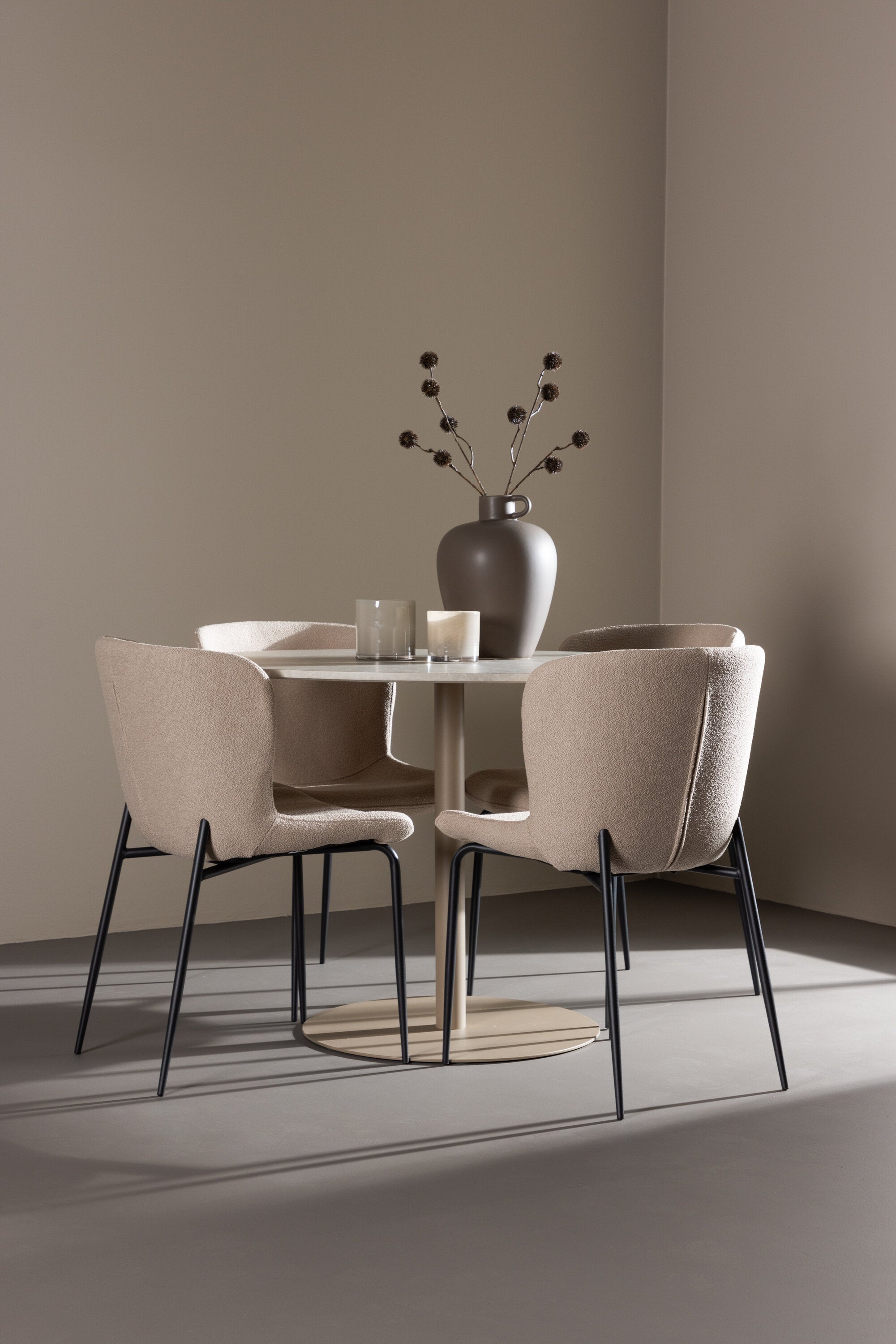 Lycke Matbord med Modesto Matstol-GR Dining Set-Venture Home-peaceofhome.se