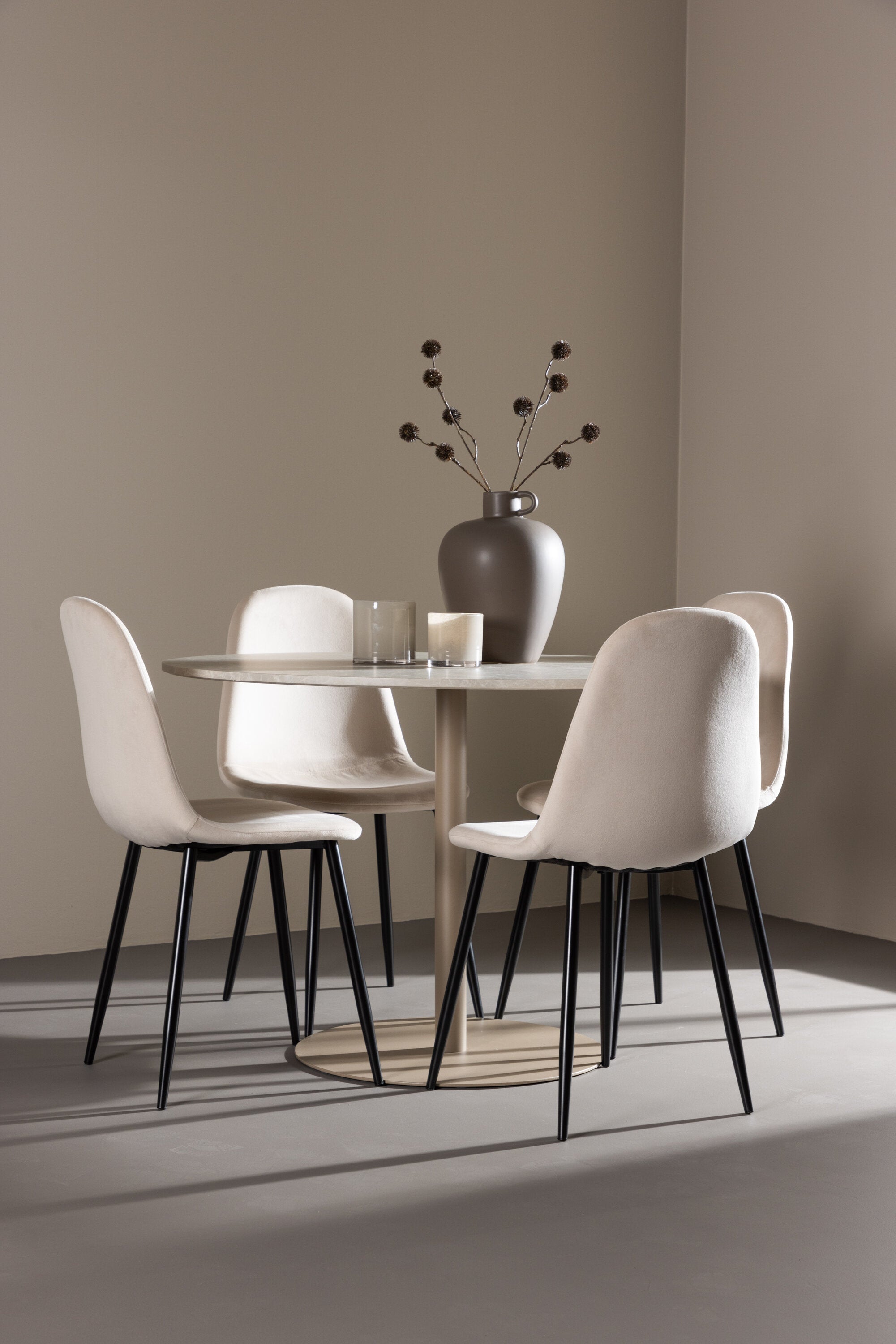 Lycke Matbord med Polar Matstol-GR Dining Set-Venture Home-peaceofhome.se