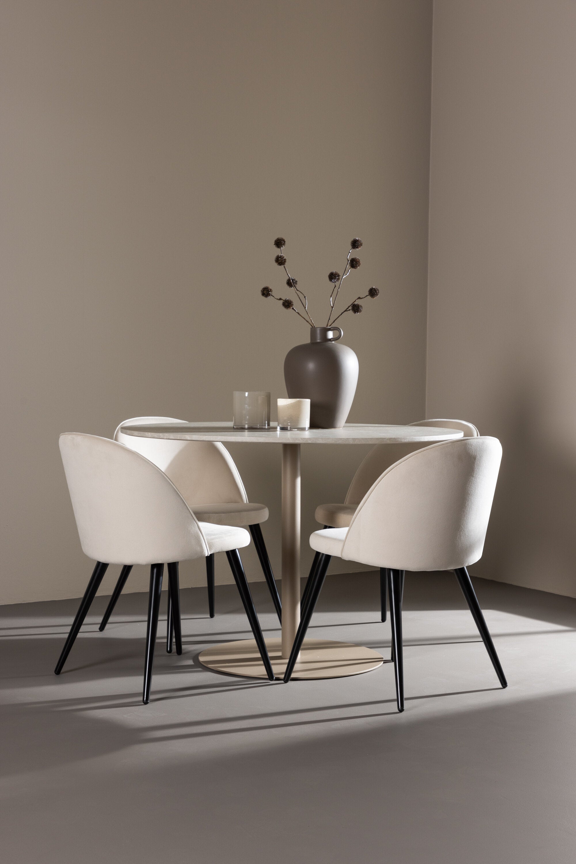 Lycke Matbord med Velvet Matstol-GR Dining Set-Venture Home-peaceofhome.se