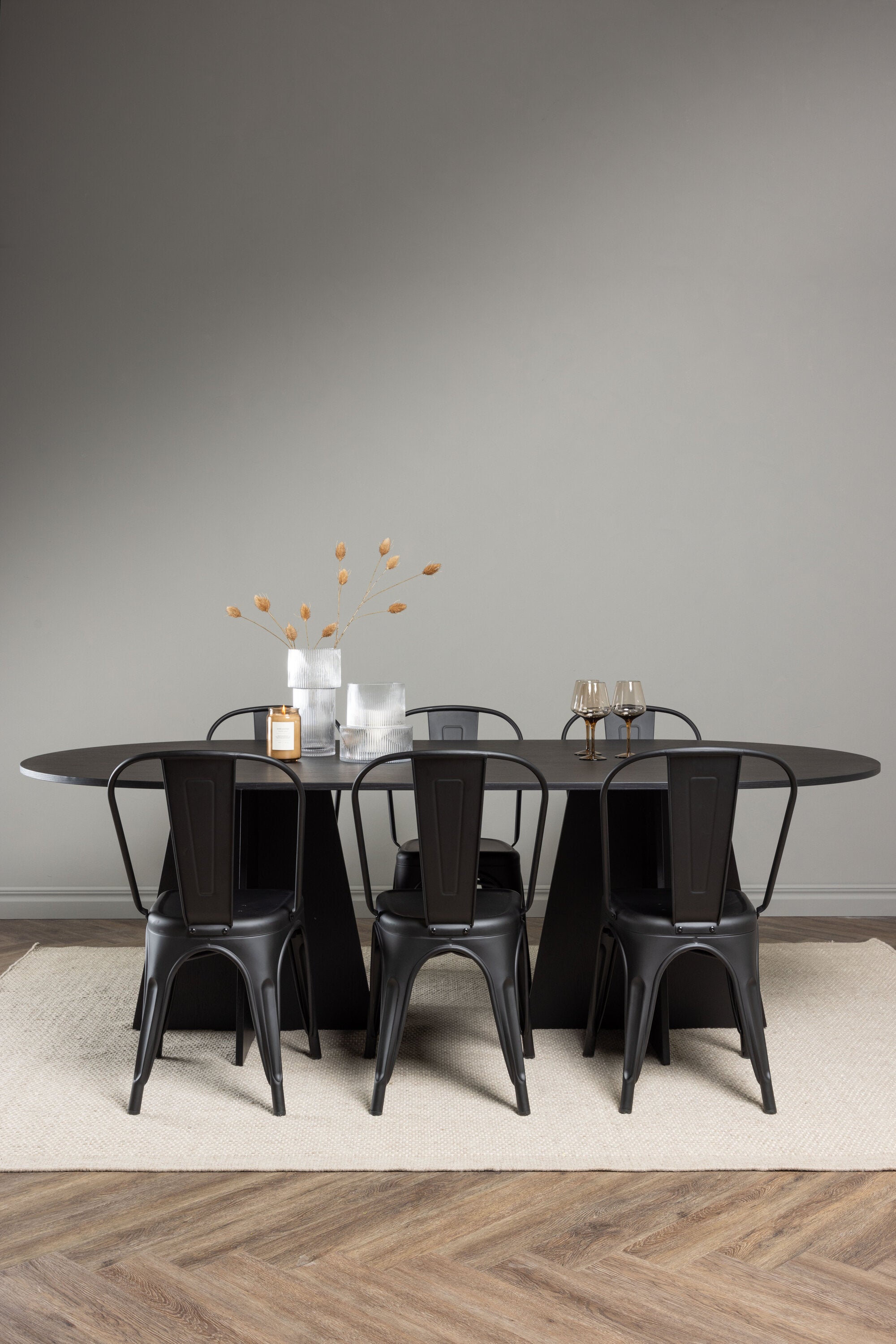 Matbordet Bootcut Oval & stolarna Tempe-GR Dining Set-Venture Home-peaceofhome.se