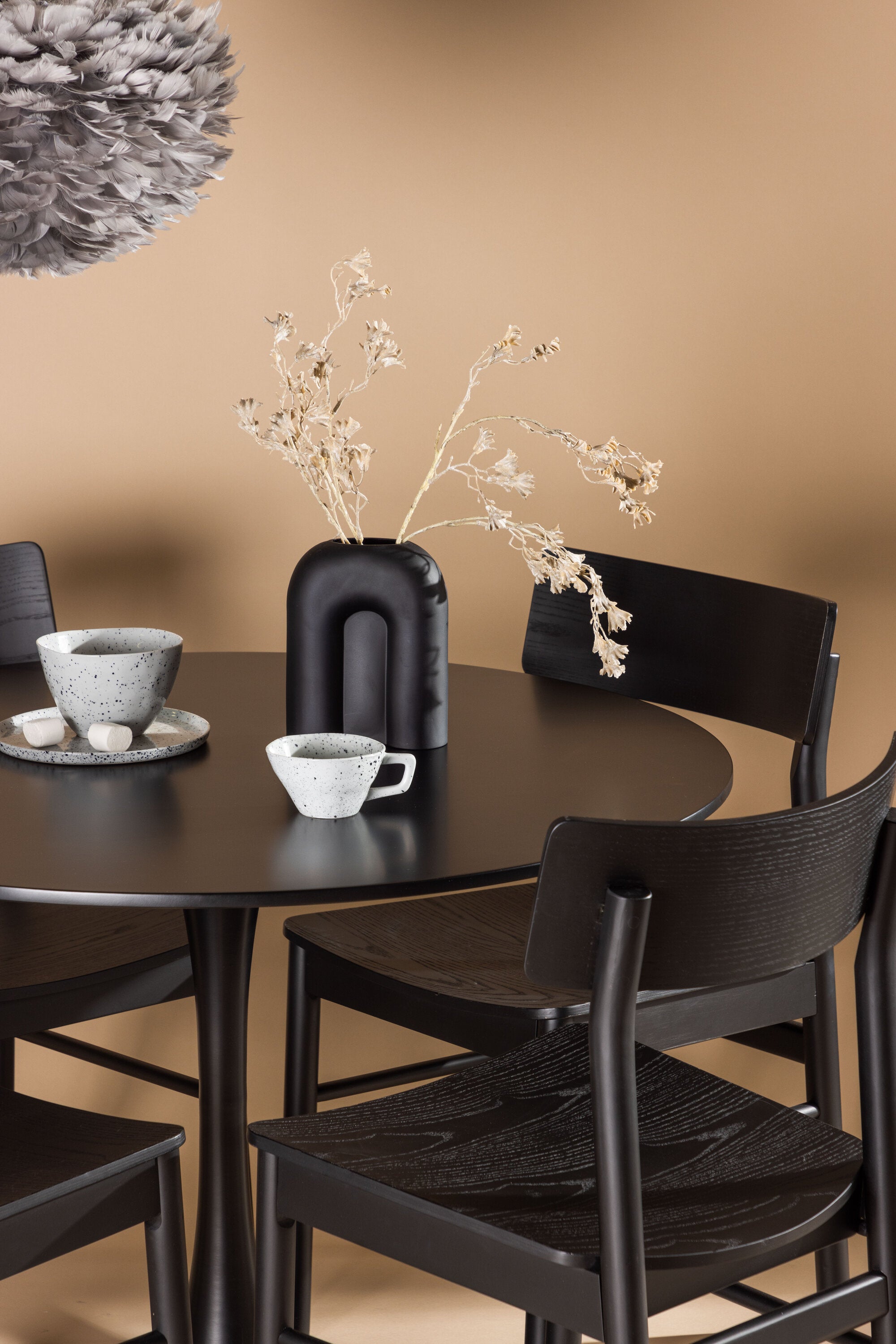 Matbordet Glade & stolarna Montros-GR Dining Set-Venture Home-peaceofhome.se