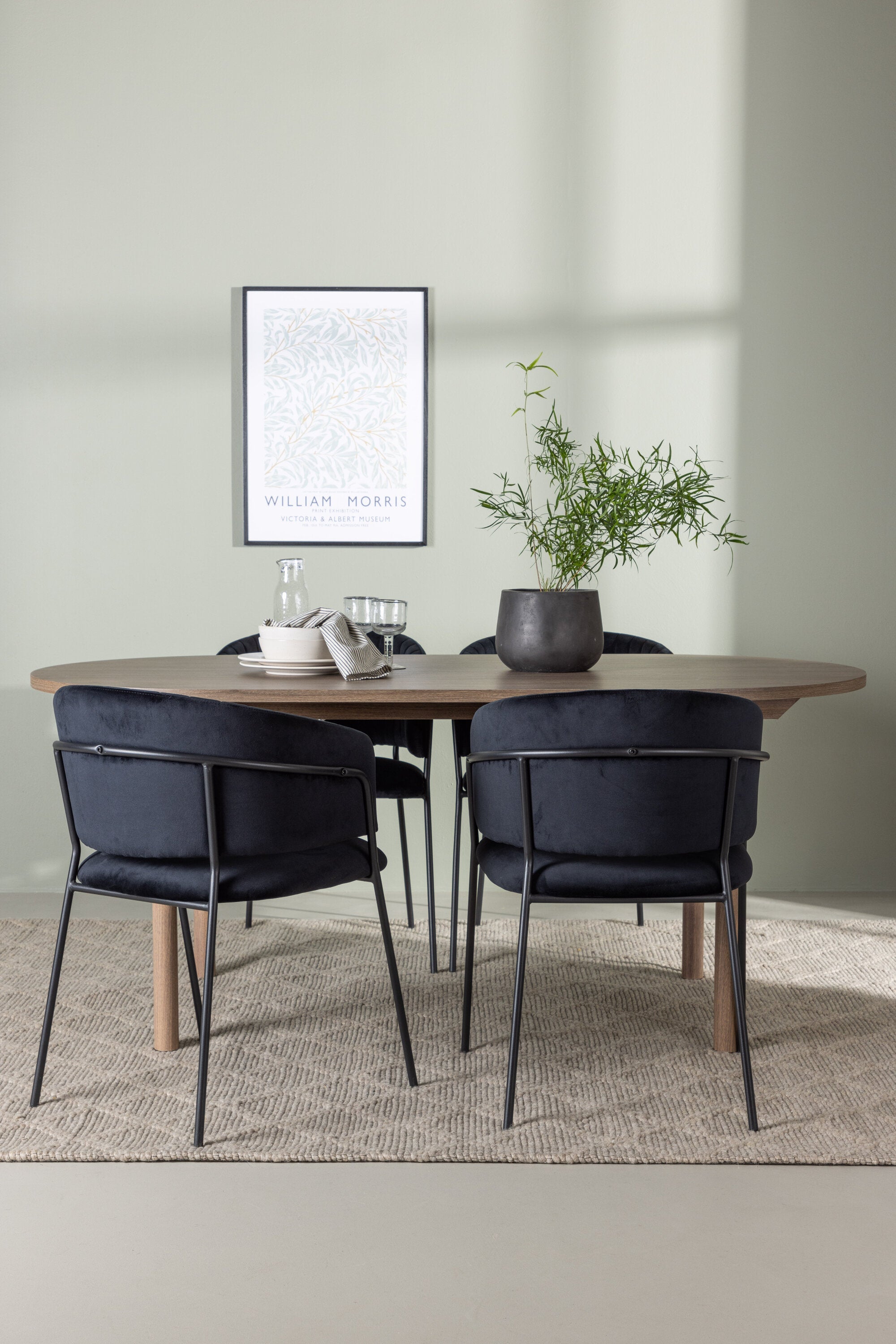 Matgrupp Andy med stolarna Selma-GR Dining Set-Venture Home-peaceofhome.se