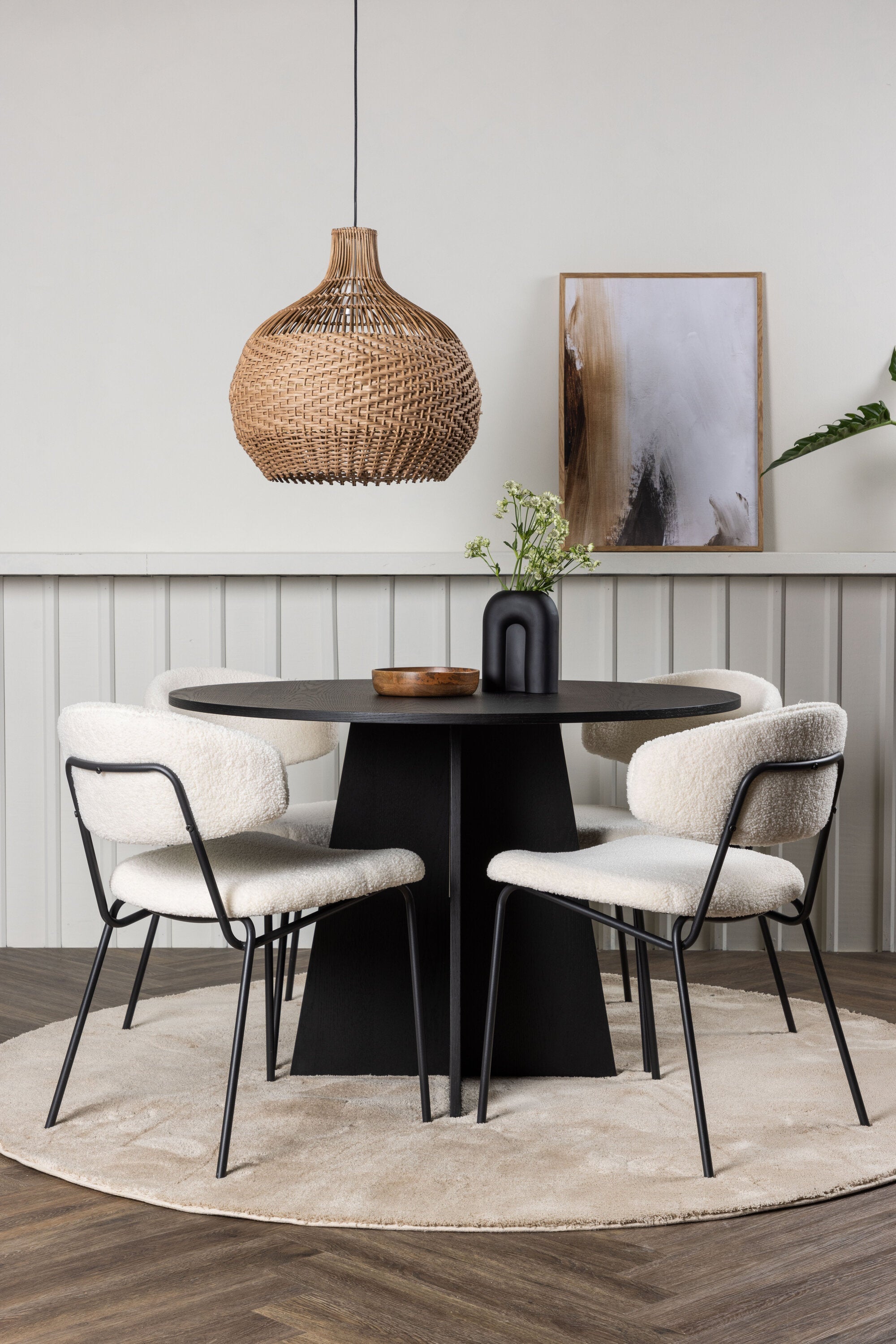 Matgrupp Bootcut med 4st matstolar Chico-GR Dining Set-Venture Home-peaceofhome.se