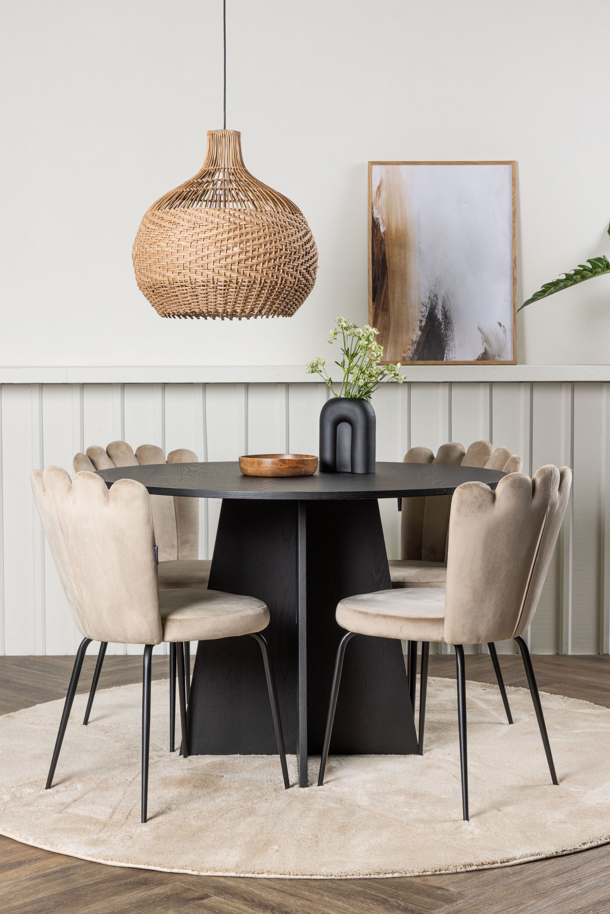 Matgrupp Bootcut med 4st matstolar Limhamn-GR Dining Set-Venture Home-peaceofhome.se