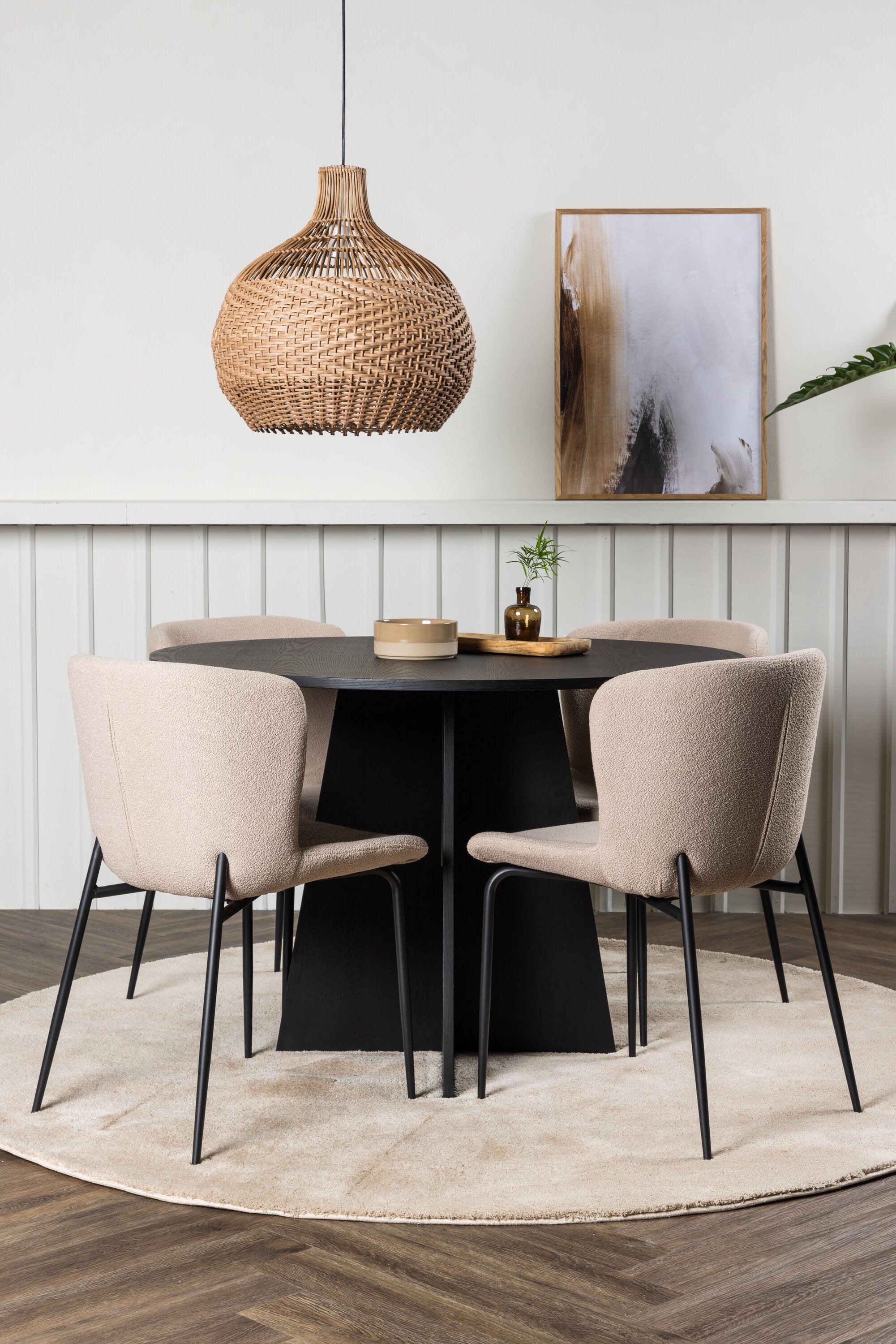 Matgrupp Bootcut med 4st matstolar Modesto-GR Dining Set-Venture Home-peaceofhome.se