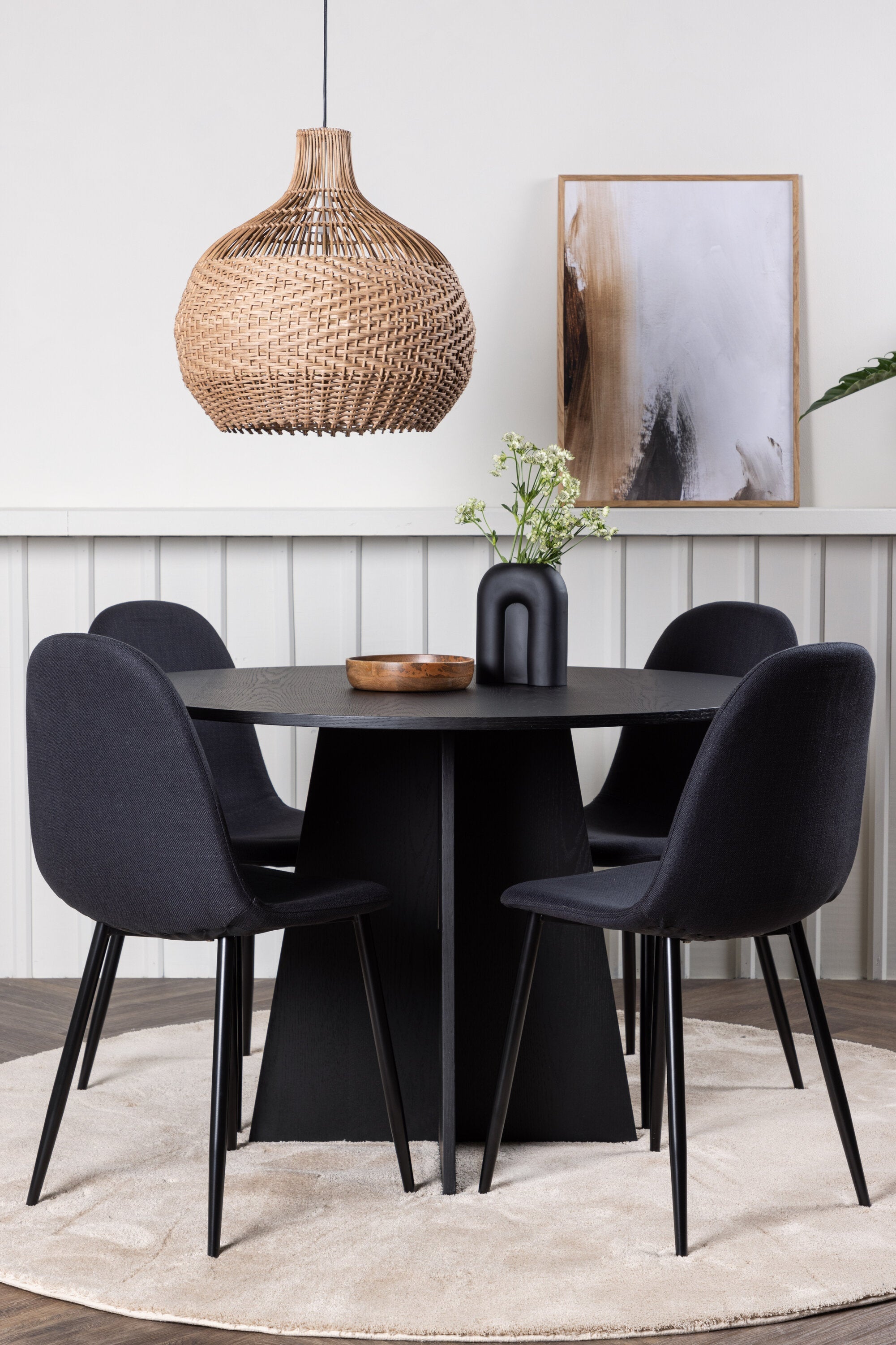 Matgrupp Bootcut med 4st matstolar Polar-GR Dining Set-Venture Home-peaceofhome.se